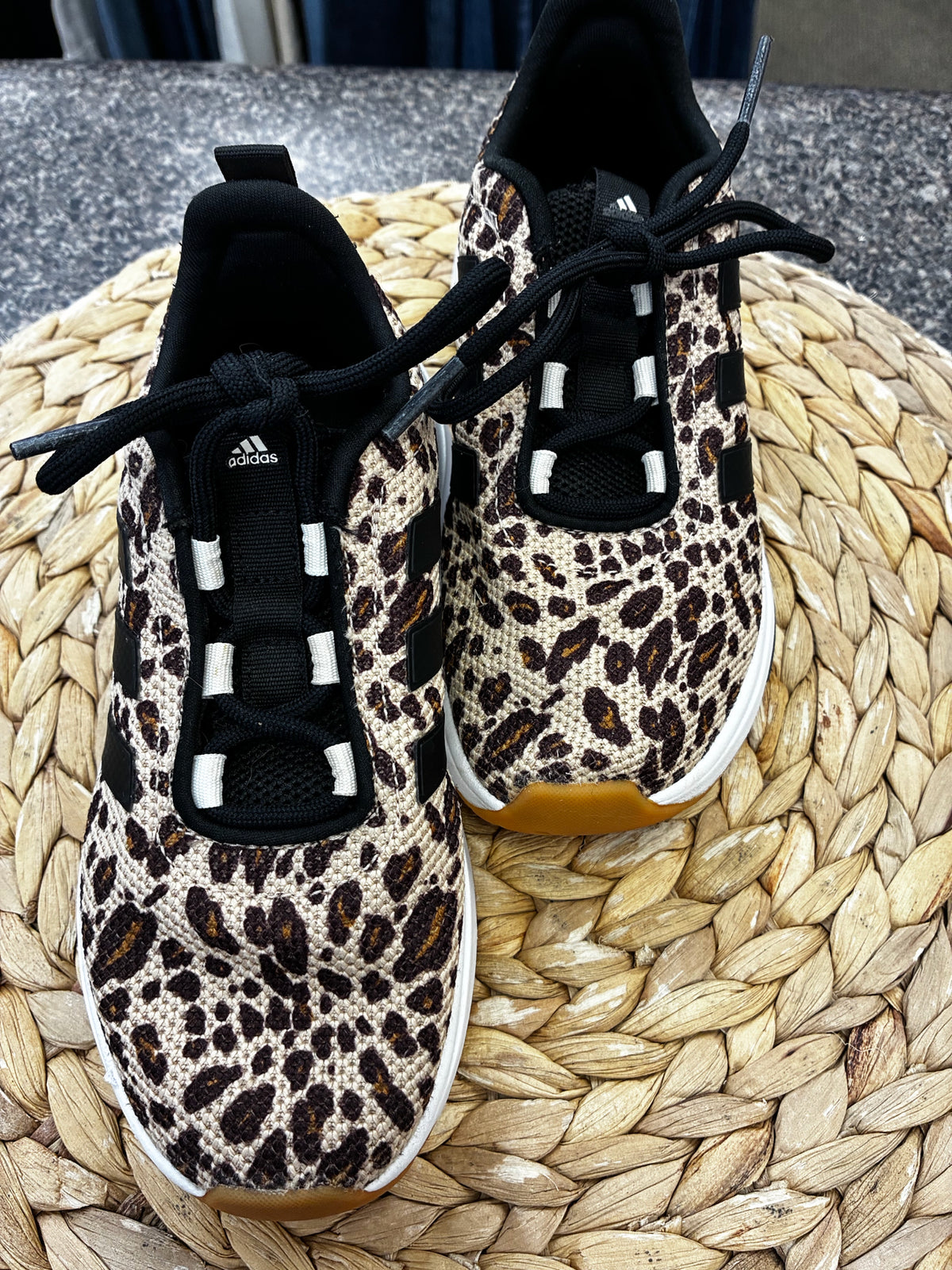 Pre-owned ADIDAS Black animal Brown Animal Shoe Size 12 Girls Sneaker