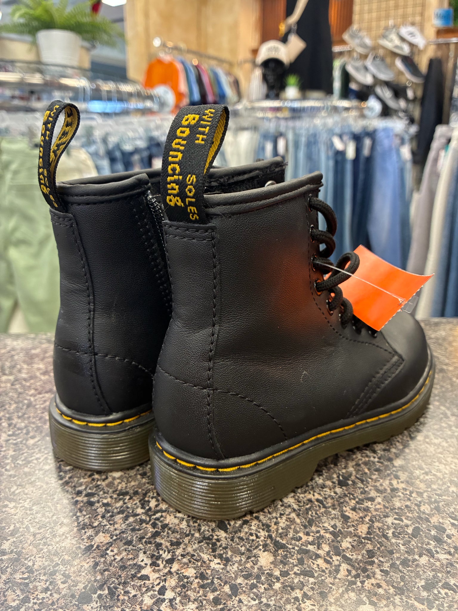 Pre-owned DR MARTENS Black Shoe Size 11 Girls Boot