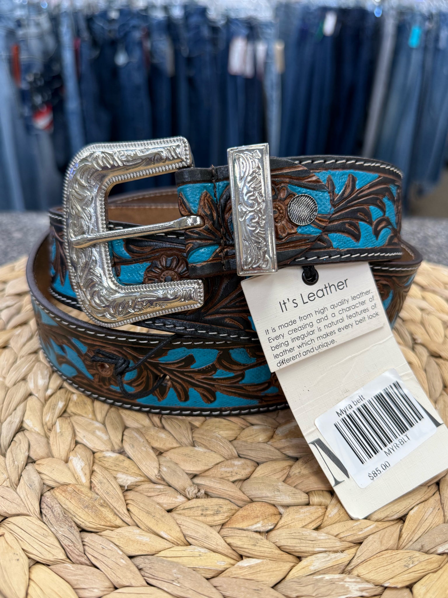 Pre-owned Myra Bag Teal print Silver Trim Blouse Size 1X BELT