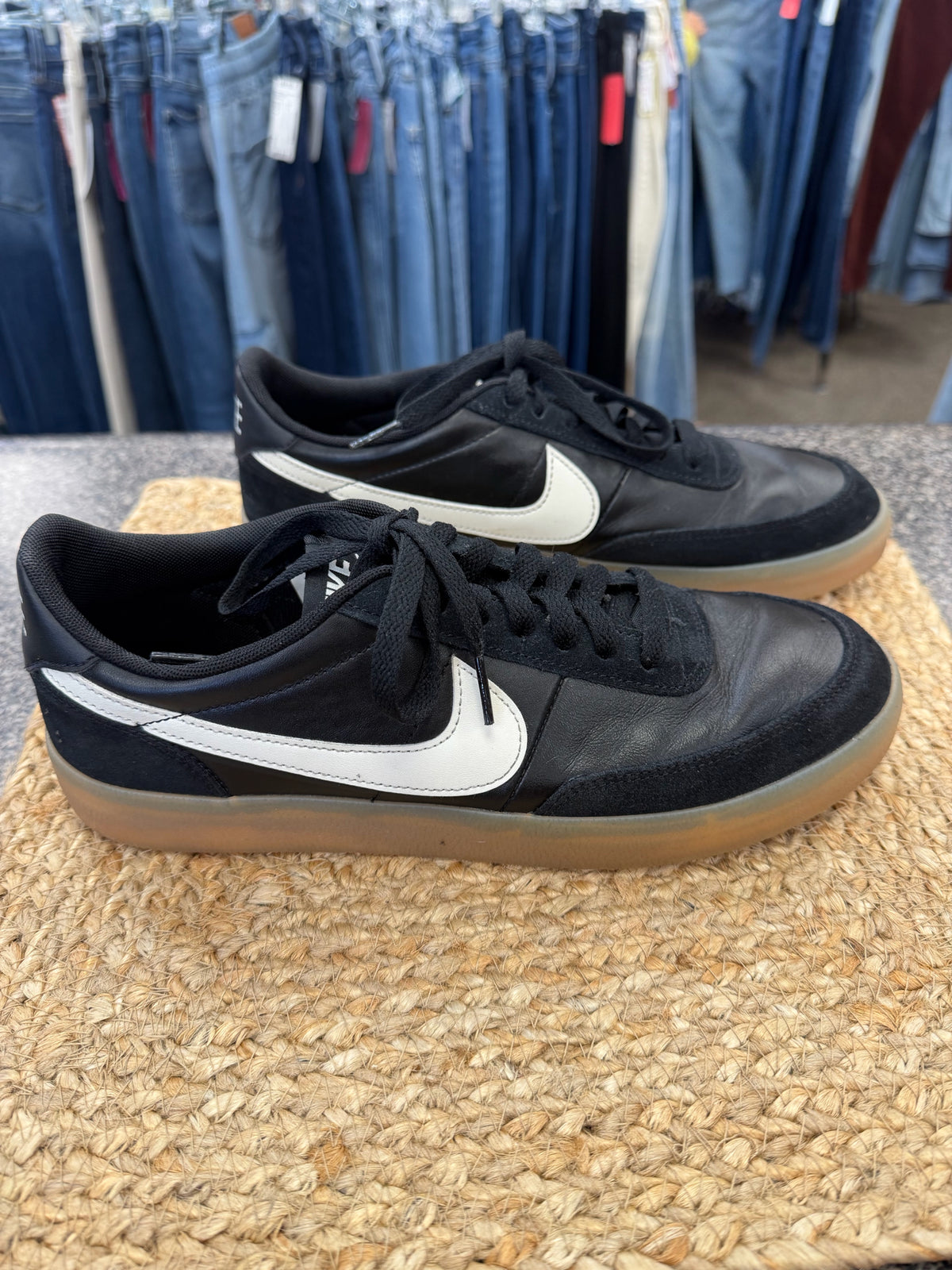 Pre-owned NIKE Black Off-white SHOE SIZE 9.5 MENS Sneakers