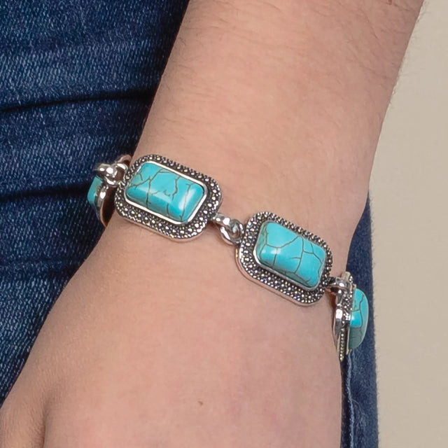 New YF Turquoise Silver Trim Bracelet