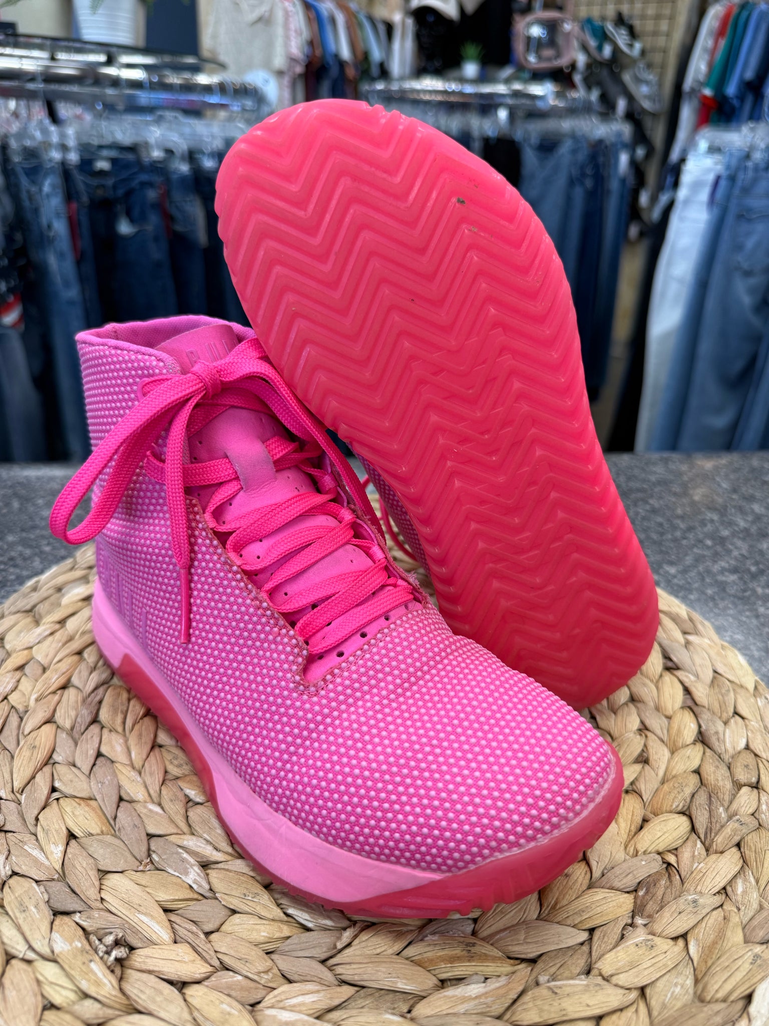 Pre-owned No Bull Hot pink Size 7 Designer Sneaker