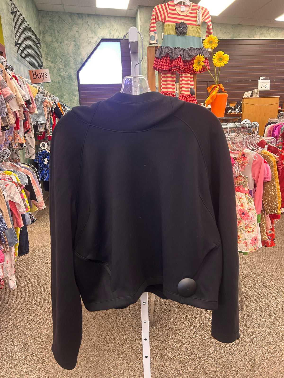 Pre-owned Lululemon Black Size: 10 Long Sleeve Designer Pullover