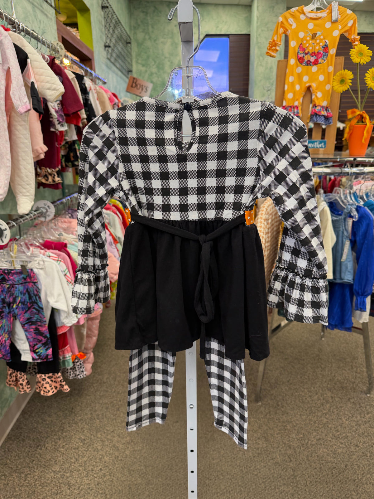 Pre-owned Rare Editions Black plaid White C-SIZE 4 Long Sleeve Girls PantSet