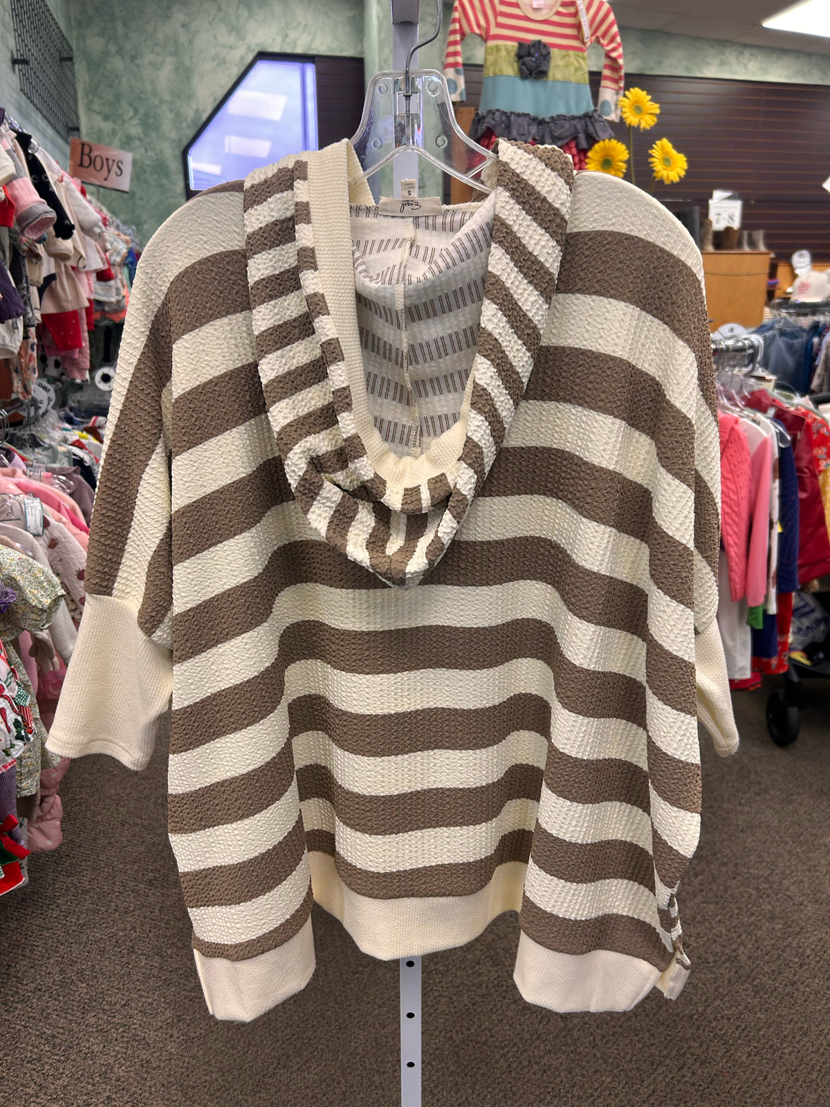Pre-owned EASEL Cream Brown Stripe Size L Quarter Sleeve Pullover