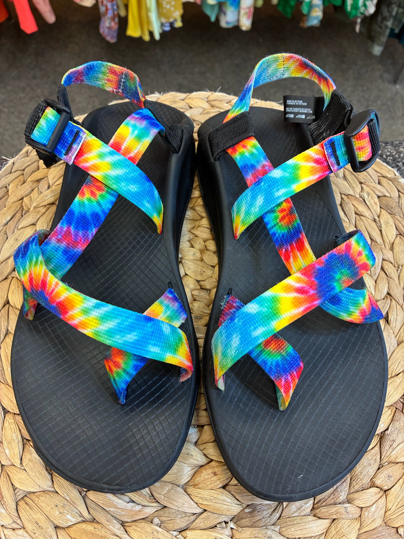 Pre-owned CHACO Black Multi Size 10 Designer Sandal