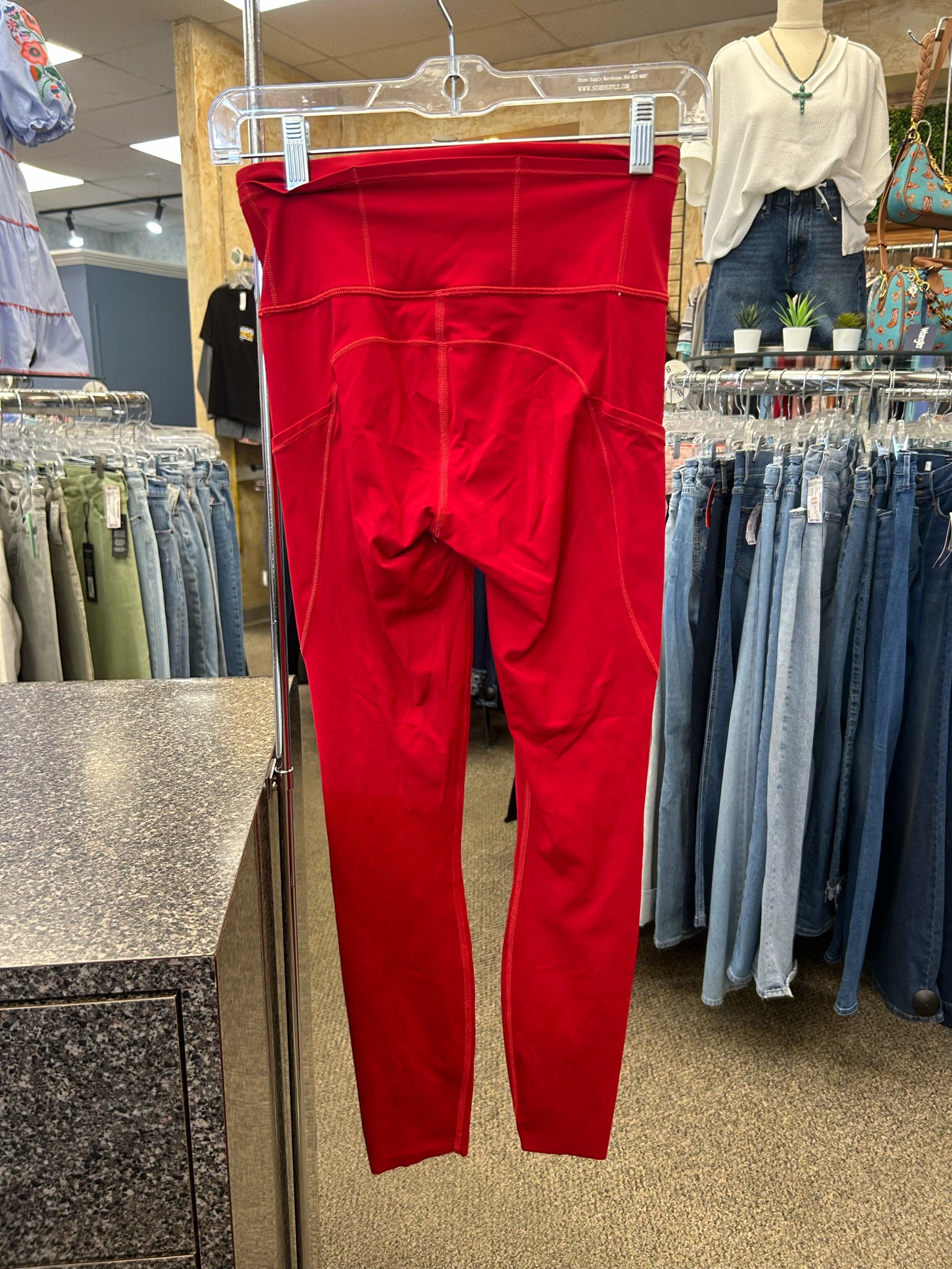 Pre-owned Lululemon Red Size: 2 Designer Legging