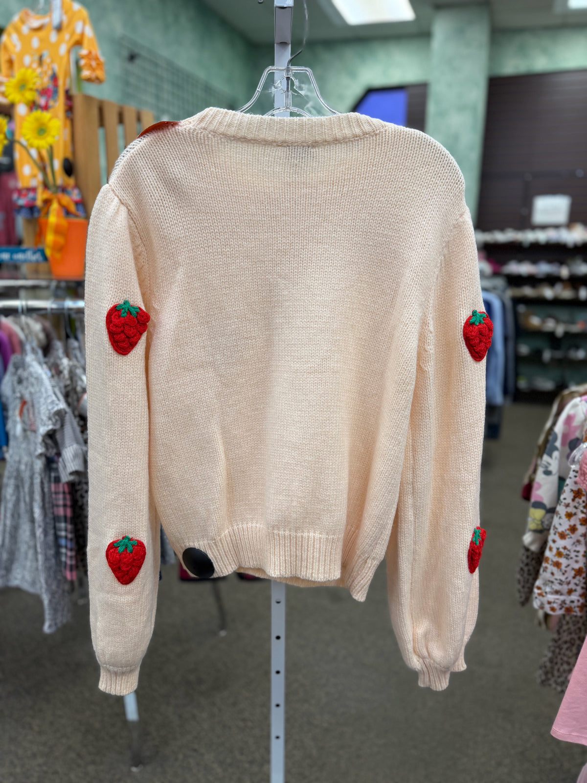 New with Tag voy Cream Red Print Size L Long Sleeve Sweater