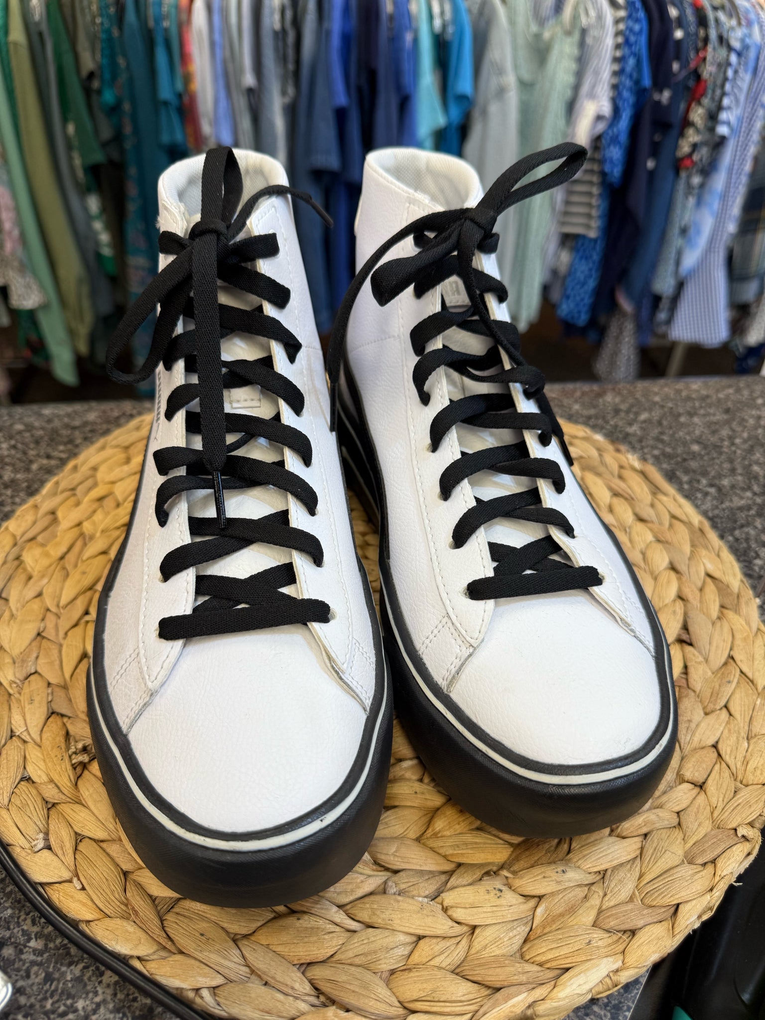 Pre-owned PUMA White Black Size 9.5 Sneaker