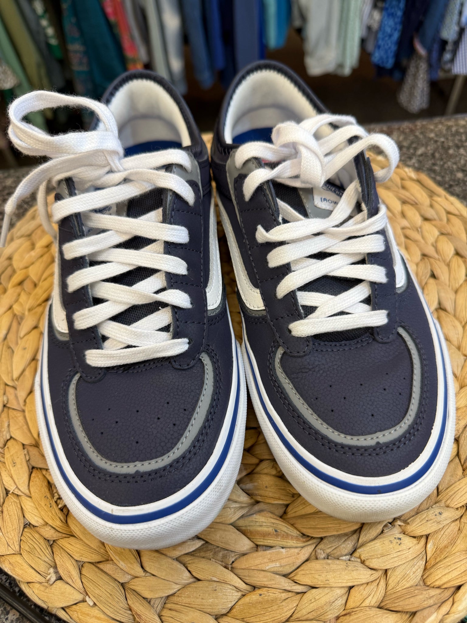 Pre-owned VANS Navy White SHOE SIZE 8.5 MENS Sneakers