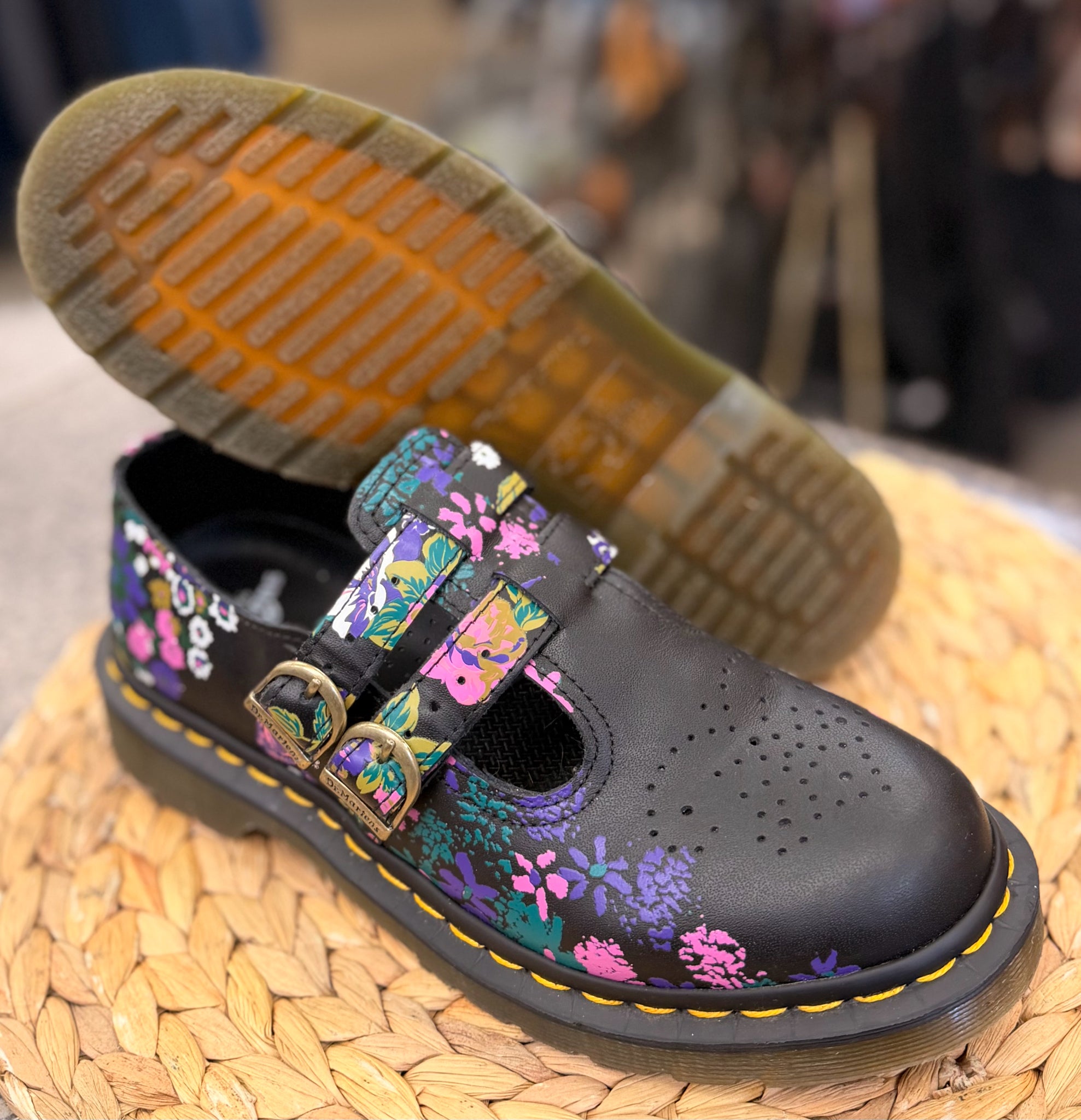 Pre-owned DR MARTENS Black Purple Floral Size 8 Designer Shoe