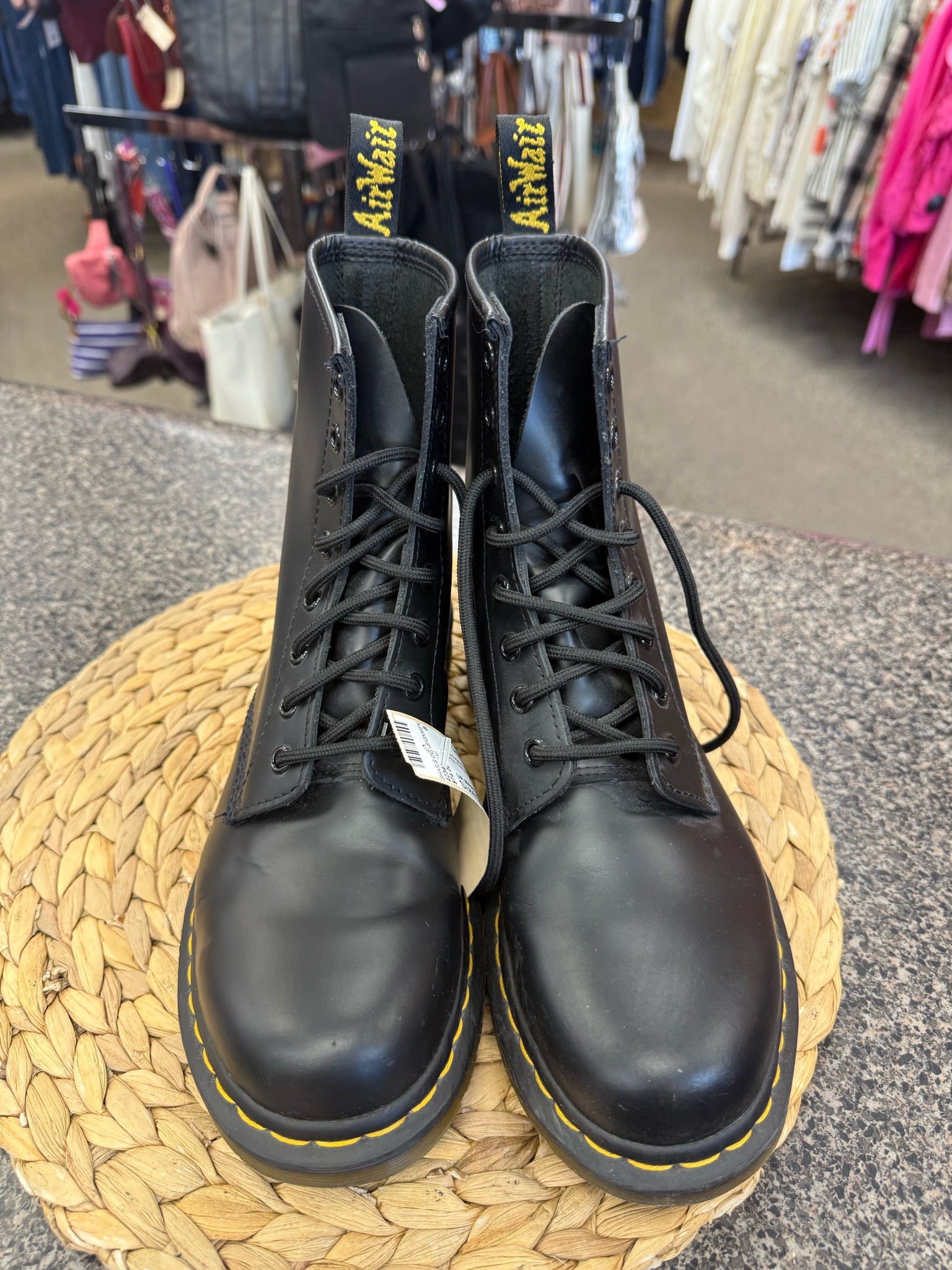 Pre-owned DR MARTENS Black Size 9 Designer Boot
