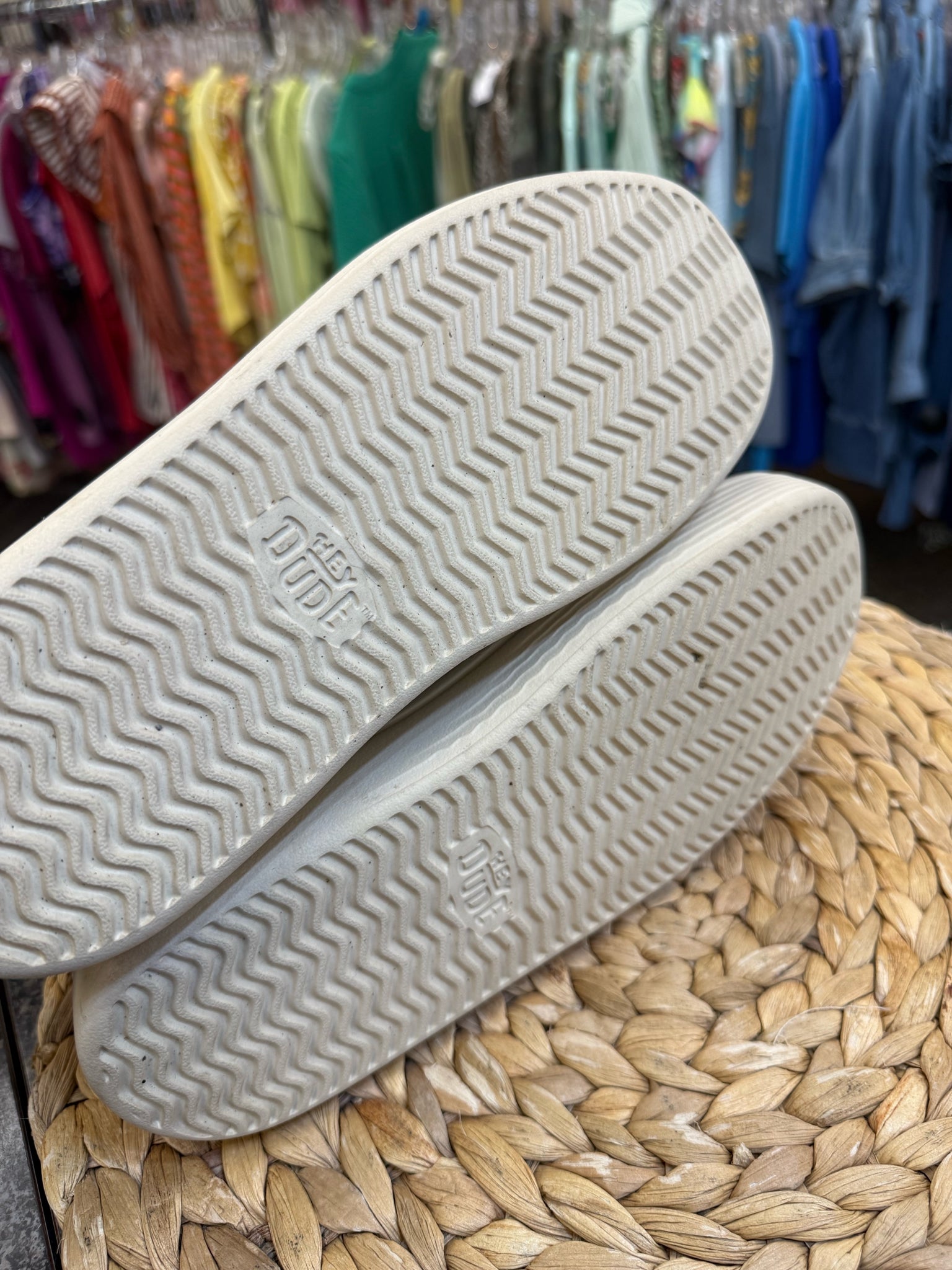 Pre-owned HEY DUDE Tan Size 8 Shoe