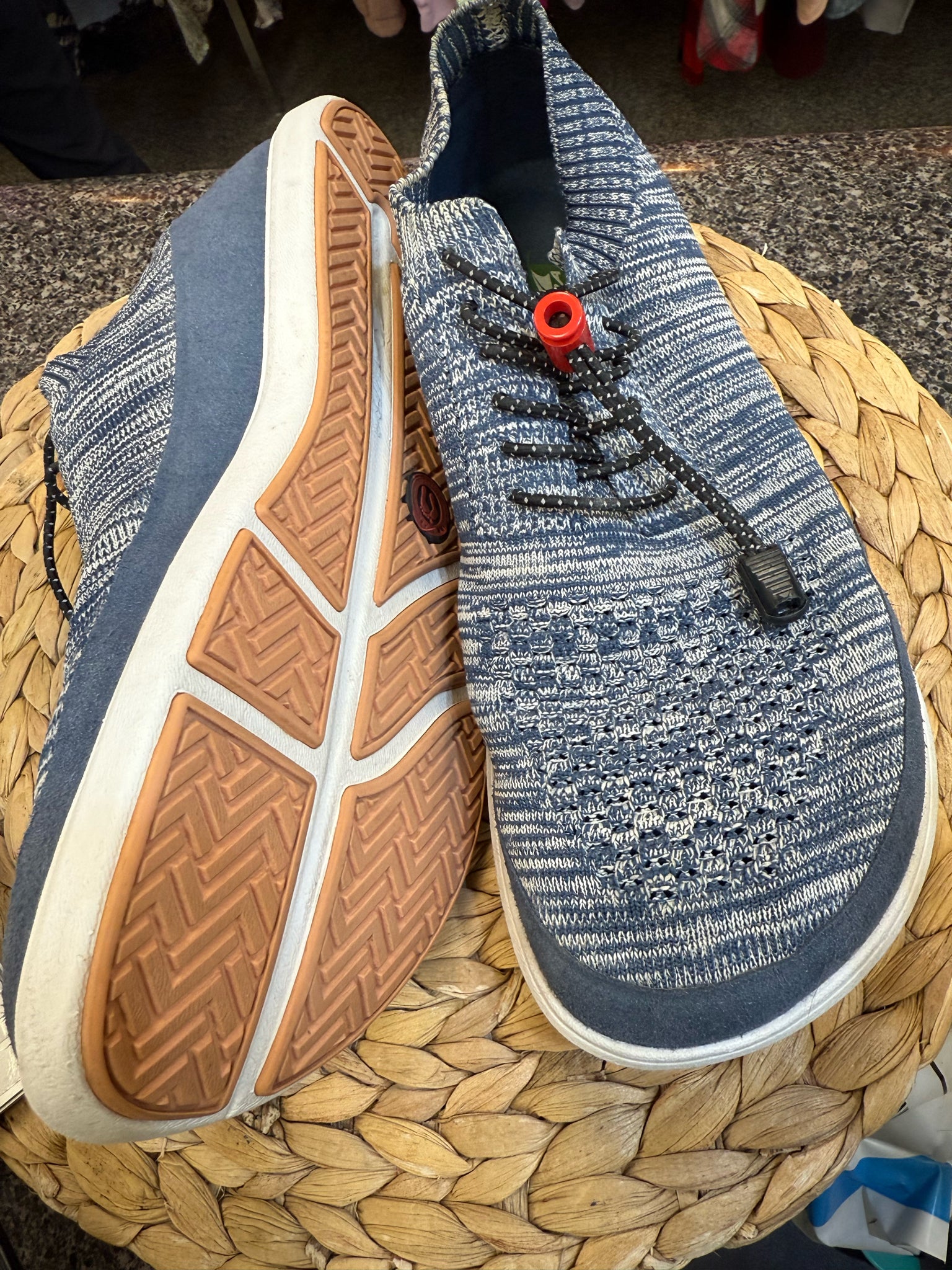 Pre-owned ALTRA Blue blend 14kt Size 11 Sneaker