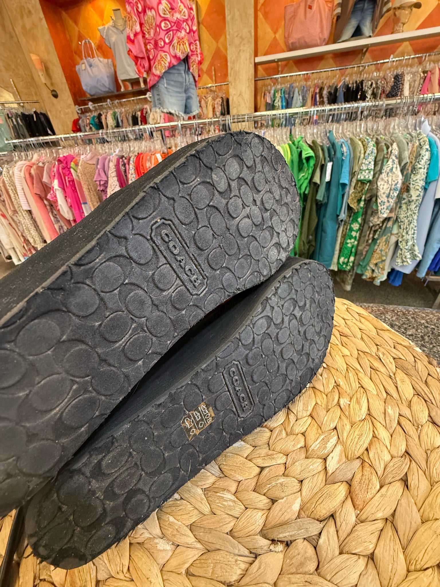 Pre-owned COACH Black Size 8 Sandal