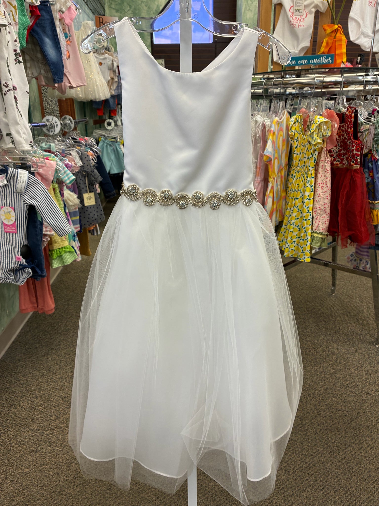 Pre-owned PETITE ADELE White GIRLS SZ: 7/8 Sleeveless Girls Dress