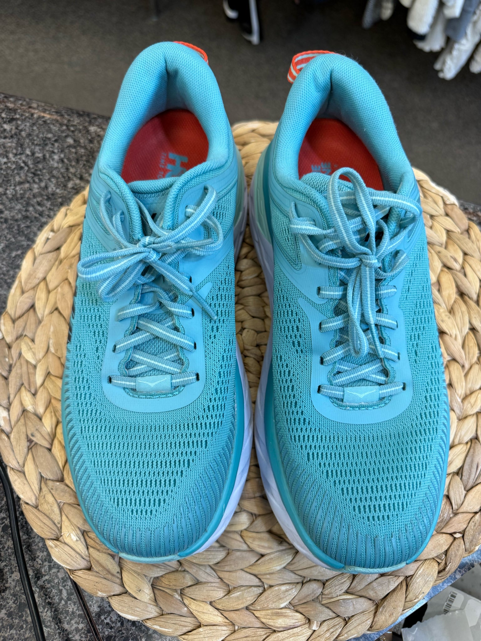 Pre-owned HOKA Teal Black Trim Size 9.5 Designer Sneaker