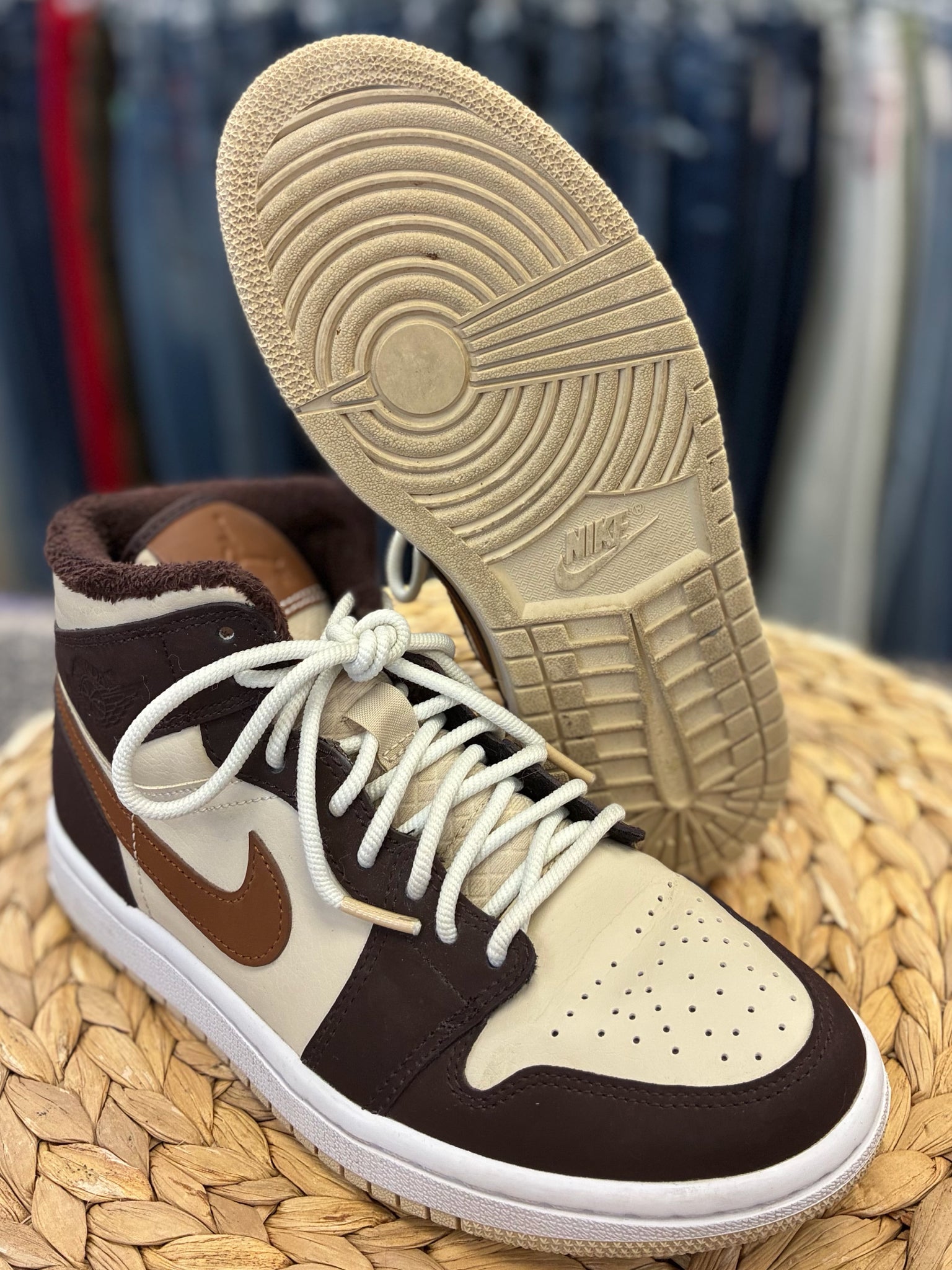 Pre-owned AIR JORDAN Brown Cream Size 7 Designer Sneaker