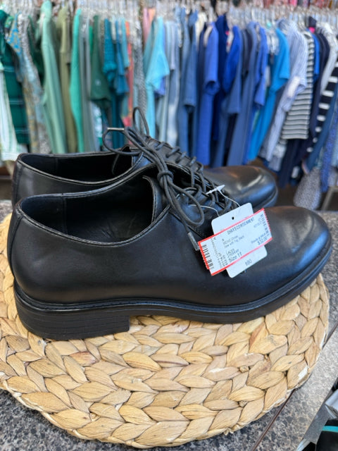 New with Tag J FERRAR Black SHOE SIZE 11 MENS Shoes