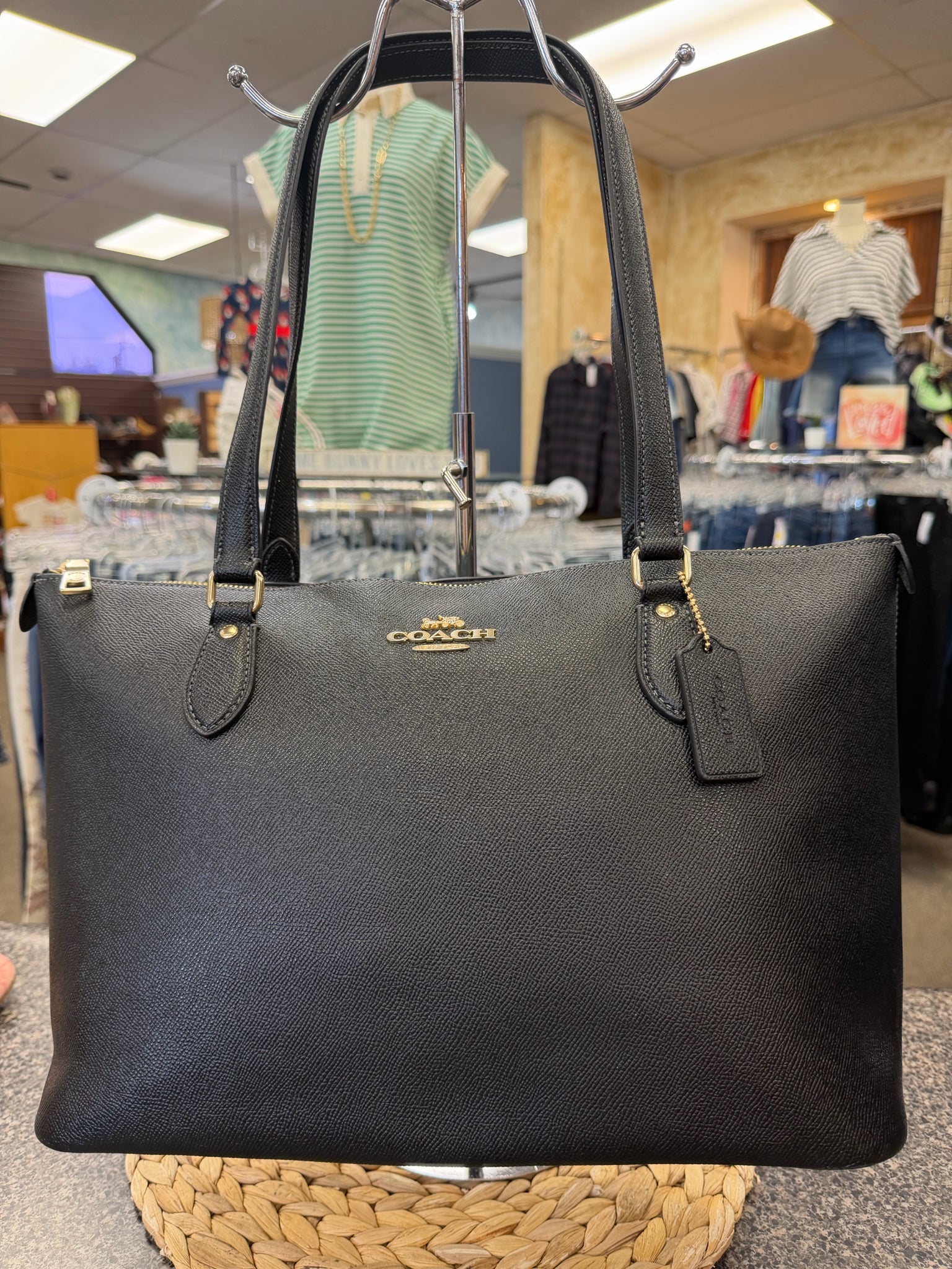 Pre-owned COACH Black Silver Shoulder Designer Purse