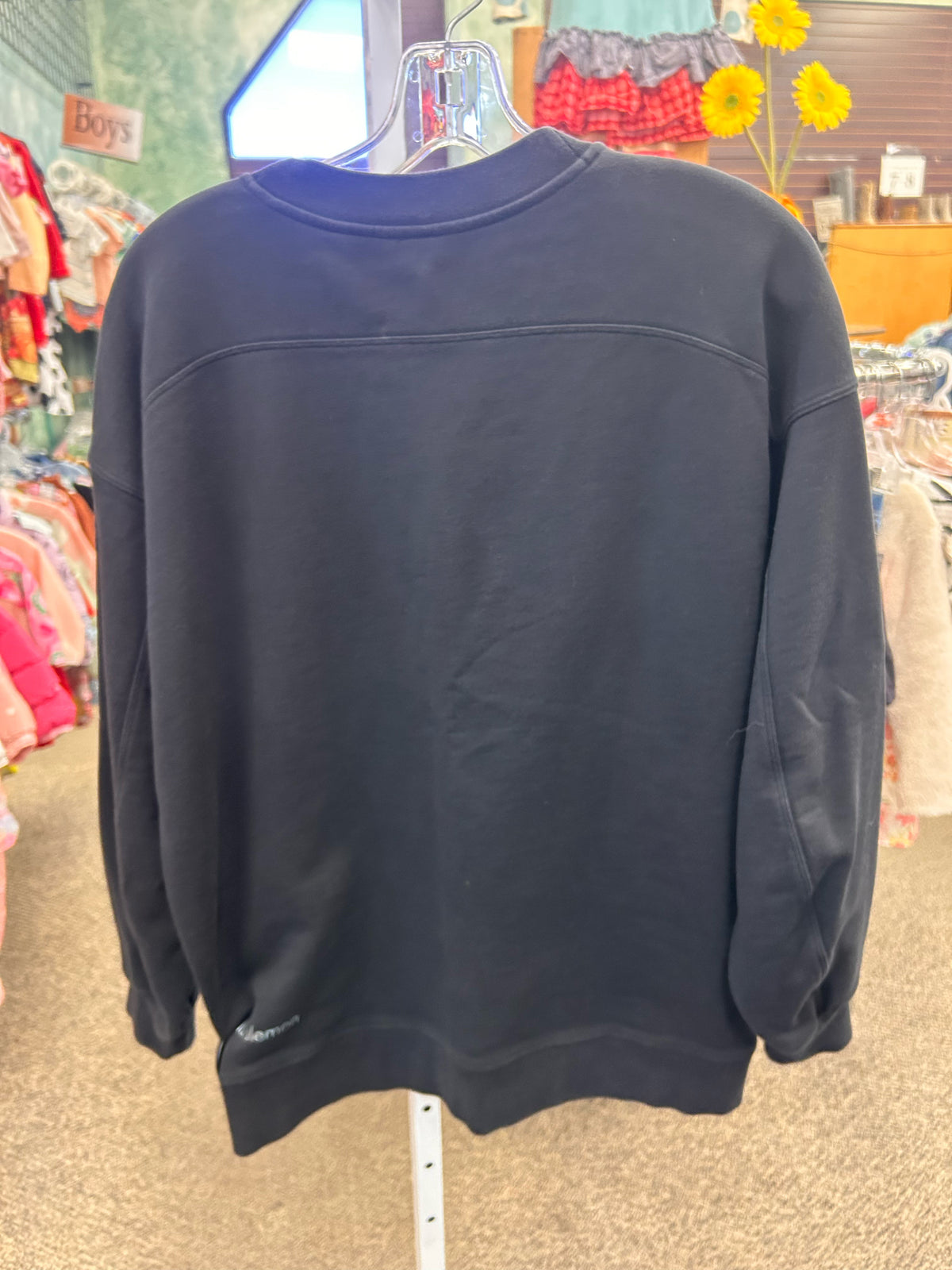 Pre-owned Lululemon Black Size M Long Sleeve Sweatshirt