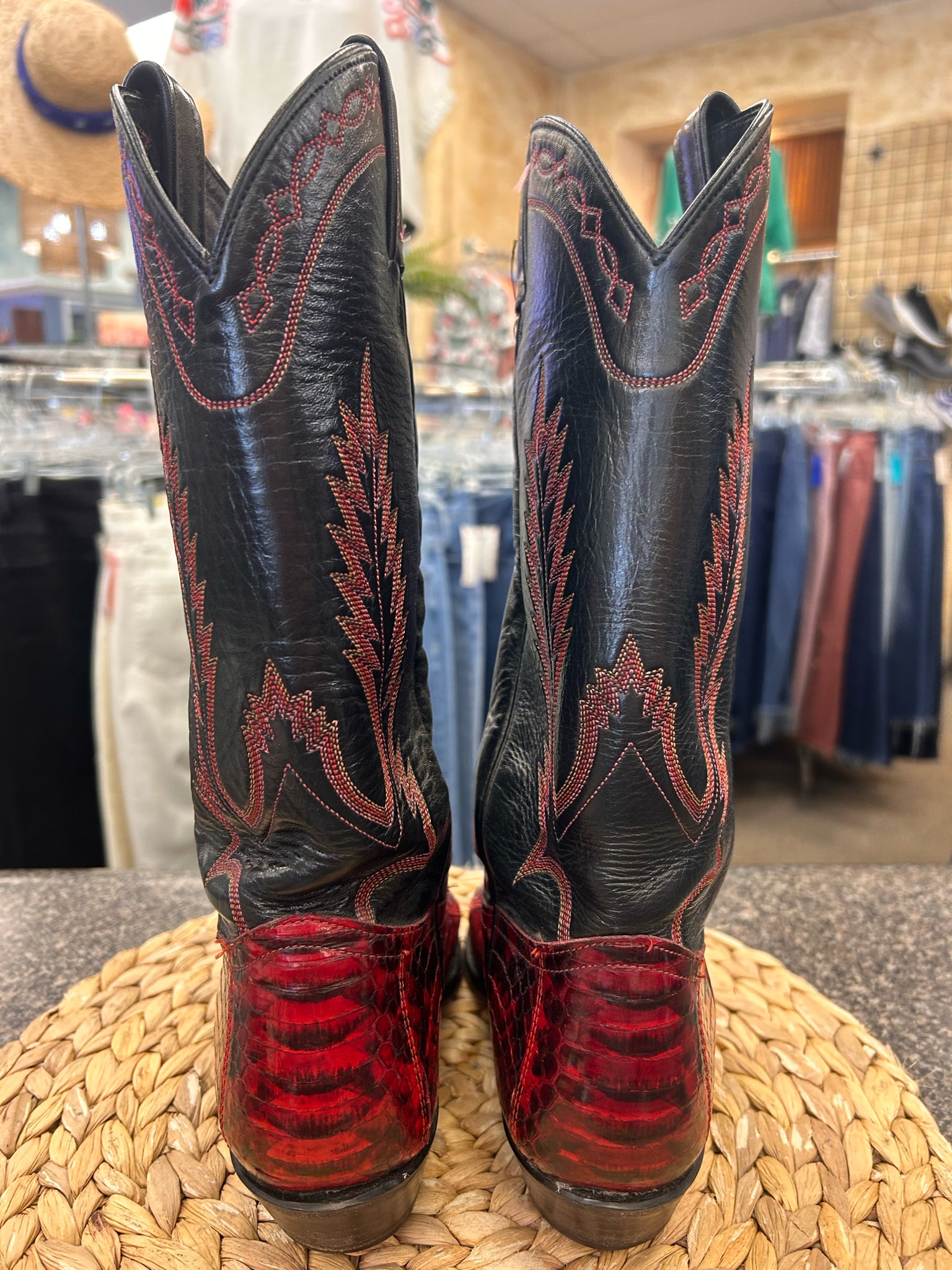 Pre-owned TONY LAMA Black Red Size 7.5 Designer Boot