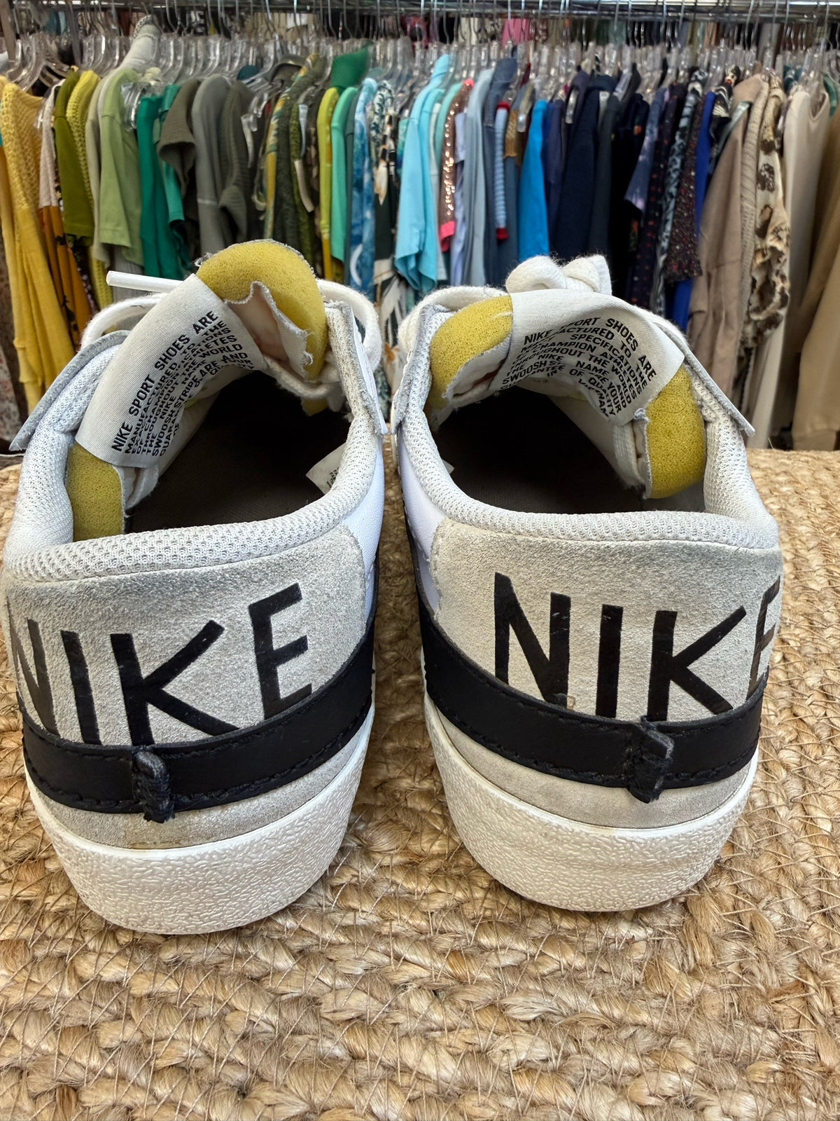 Pre-owned NIKE White Off-white SHOE SIZE 10.5 MENS Sneakers
