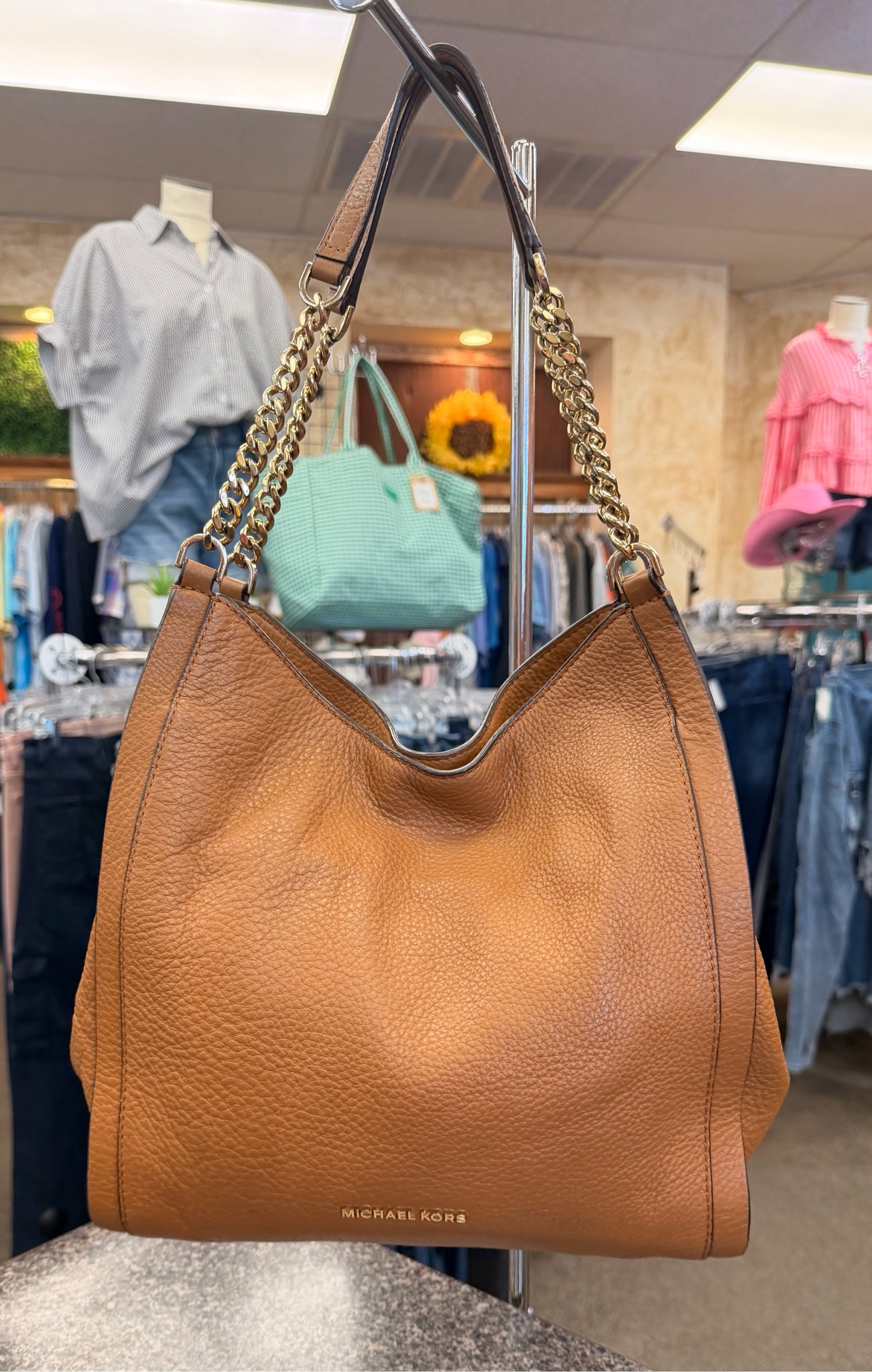 Pre-owned MICHAEL KORS Light brown Gold Shoulder Designer Purse