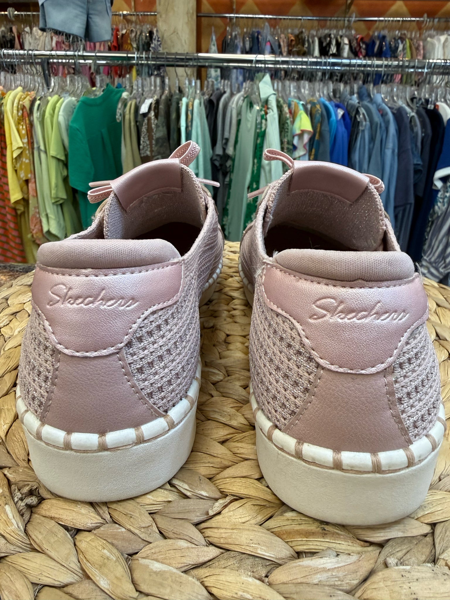 Pre-owned SKECHERS Pink Size 8 Sneaker