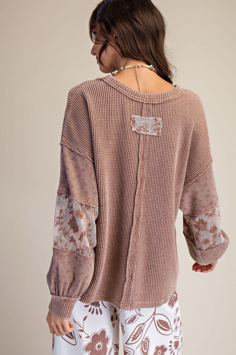 New EASEL Mocha Size S Long Sleeve Blouse