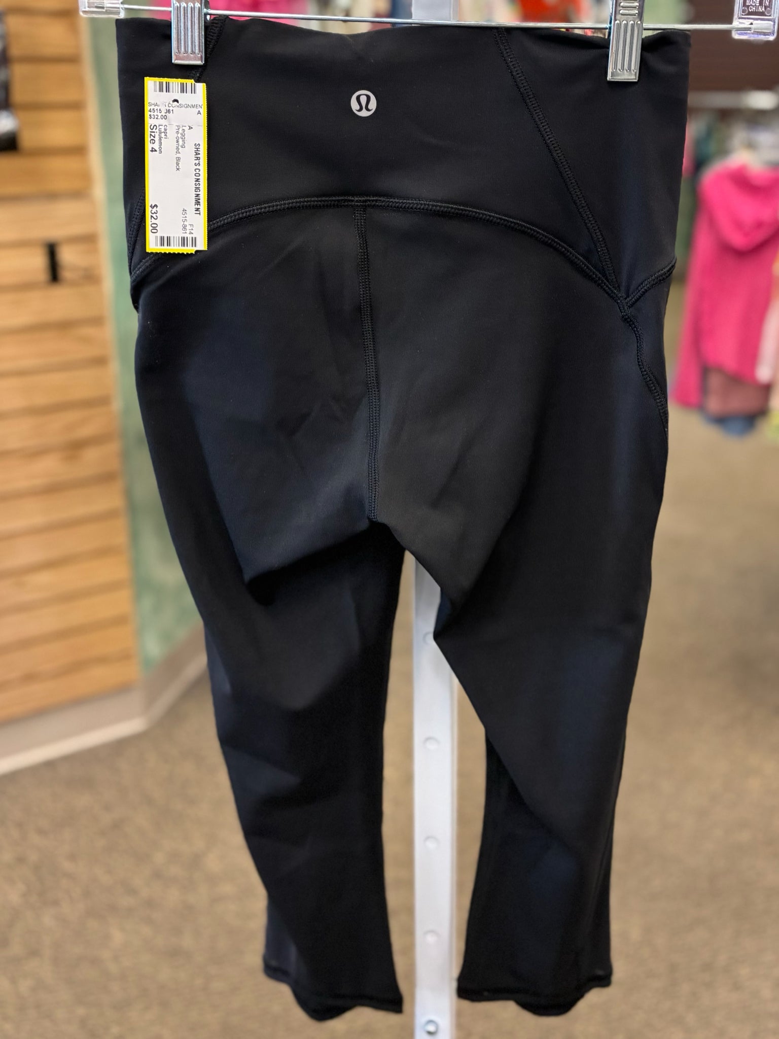 Pre-owned Lululemon Black # SIZE 4 Legging