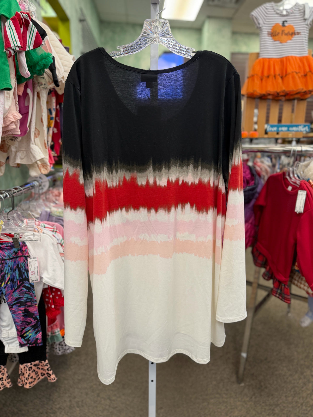 New with Tag LULAROE Black Red Size: 3X Long Sleeve Blouse