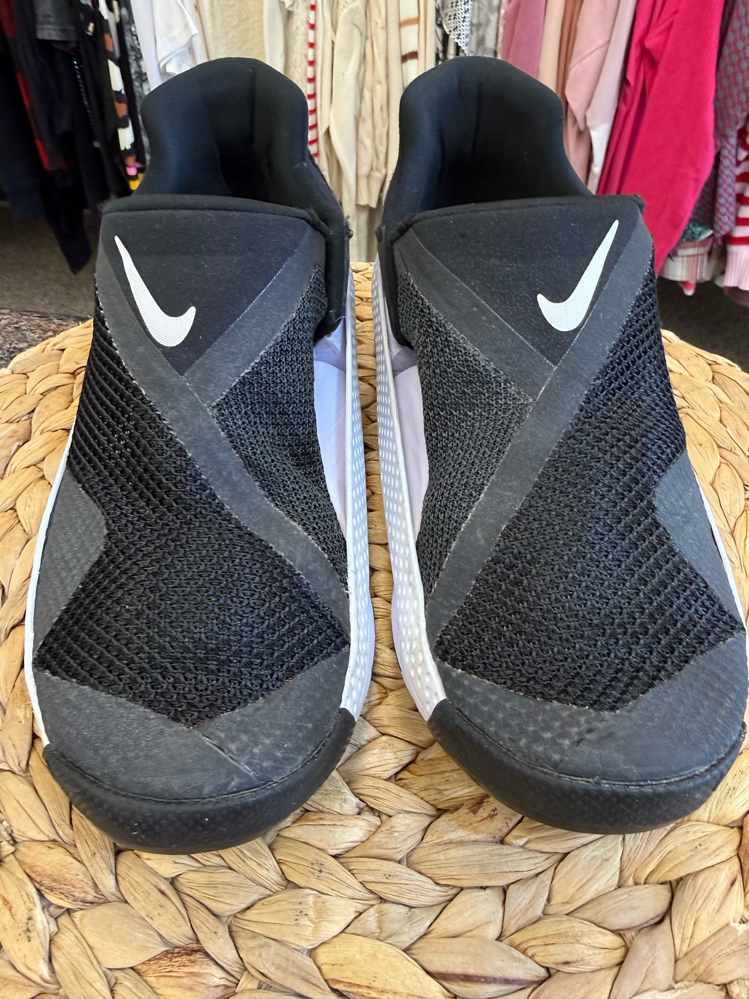 Pre-owned NIKE Black animal White Designer Sneaker