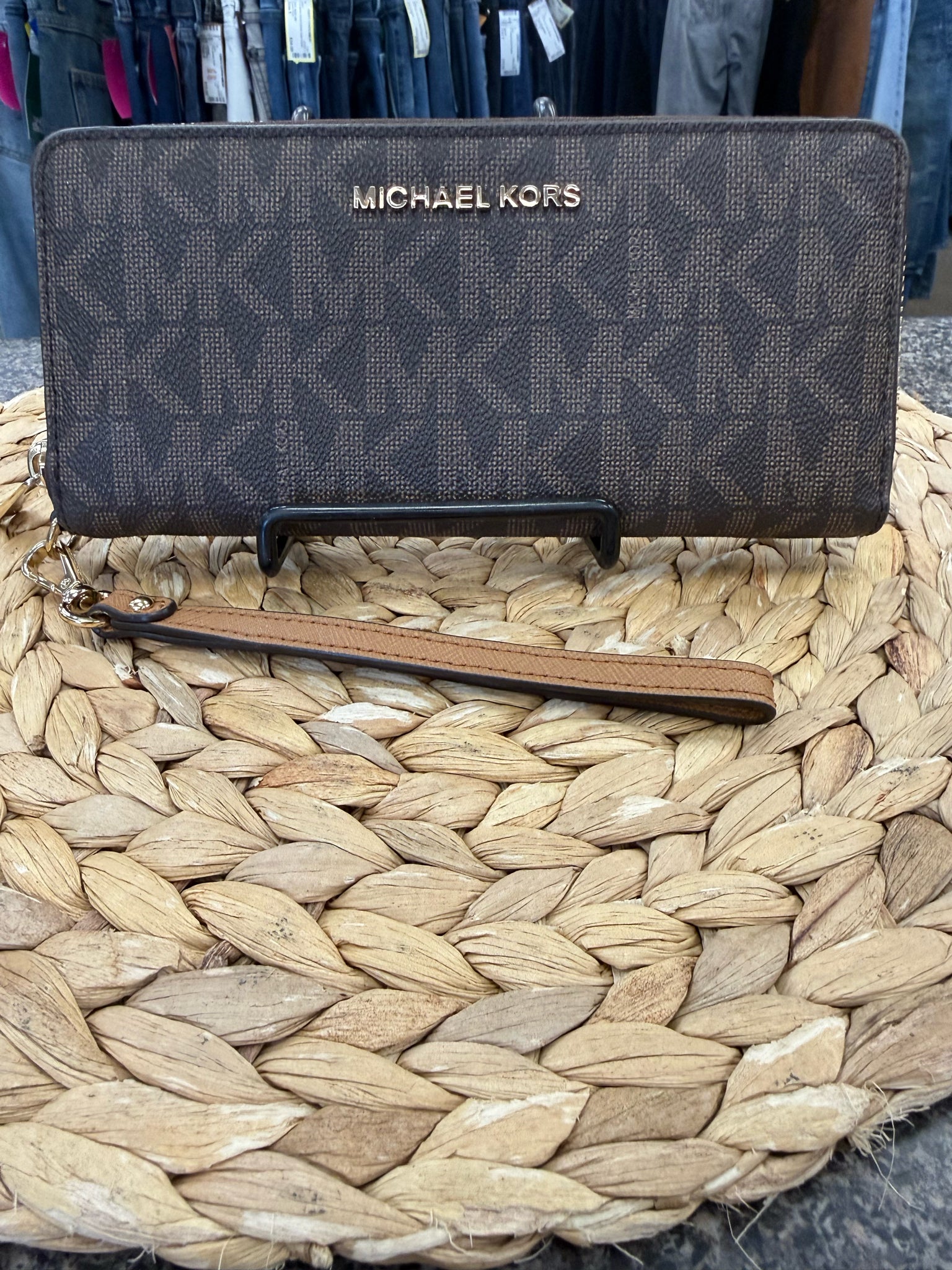 New Without Tag MICHAEL KORS Brown Gold Trim WALLET SIZE M Designer Wallet
