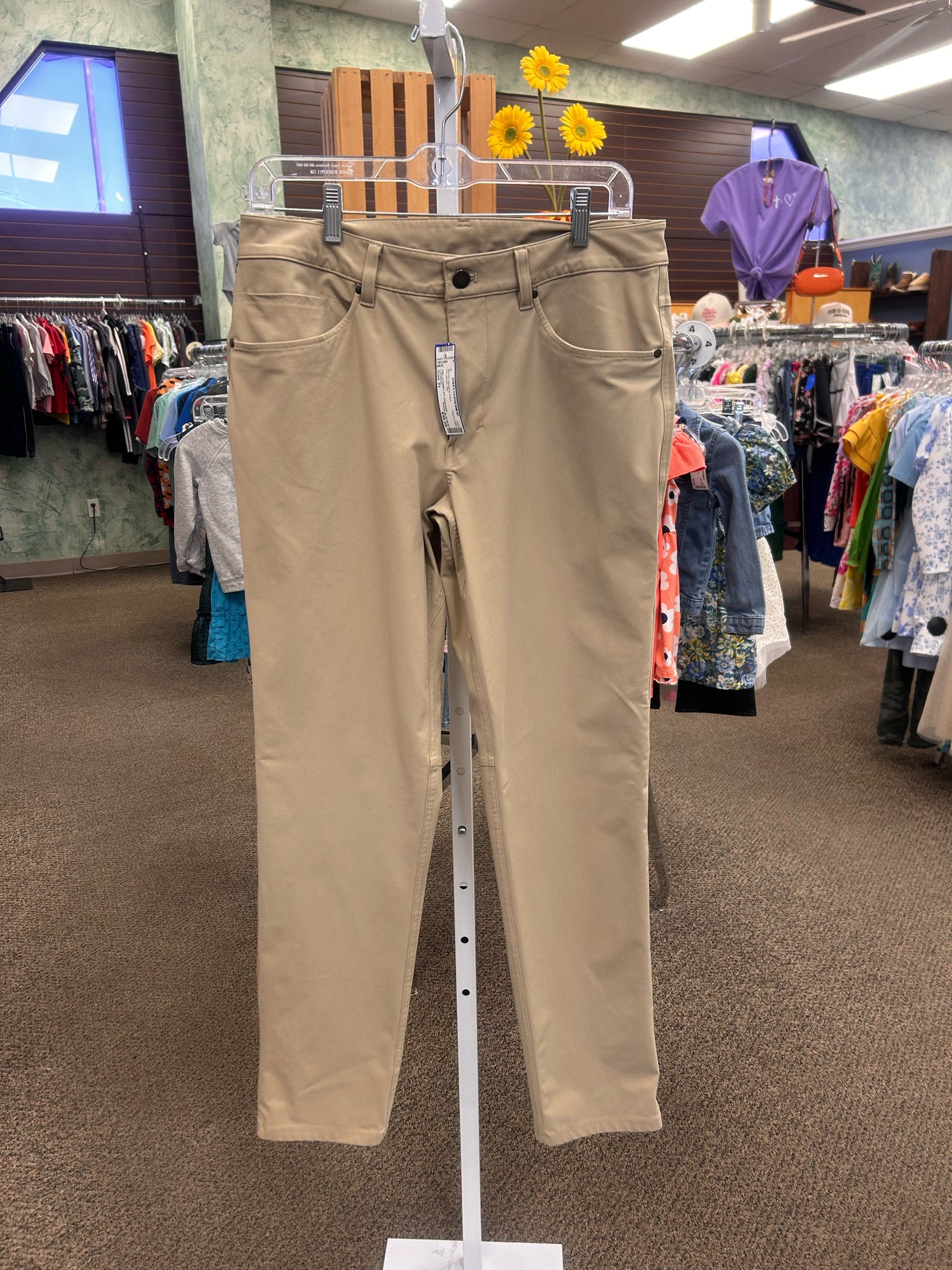 Pre-owned Lululemon Tan Mens Size 31 MENS Designer Pant