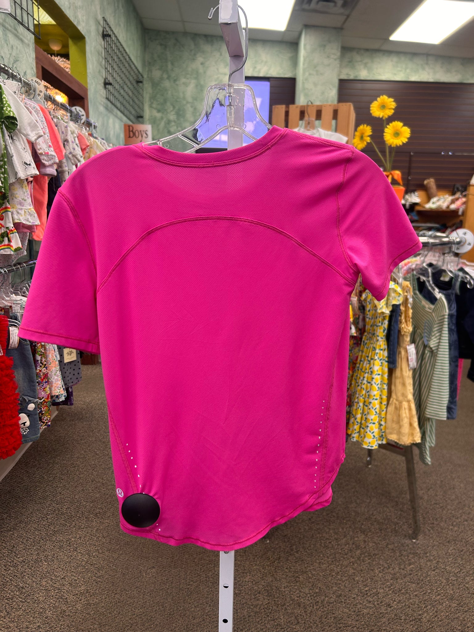 Pre-owned Lululemon Hot pink Short Sleeve Size: XS Designer Blouse