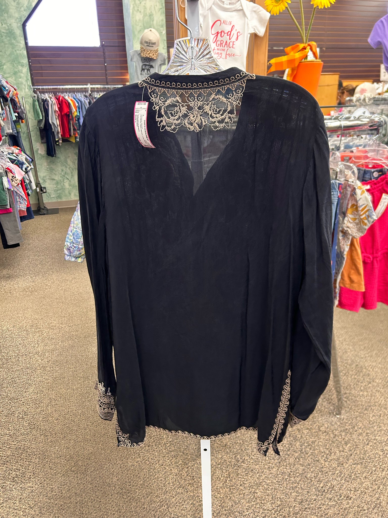 Pre-owned JOHNNY WAS Black Maroon Long Sleeve Size: L Designer Blouse
