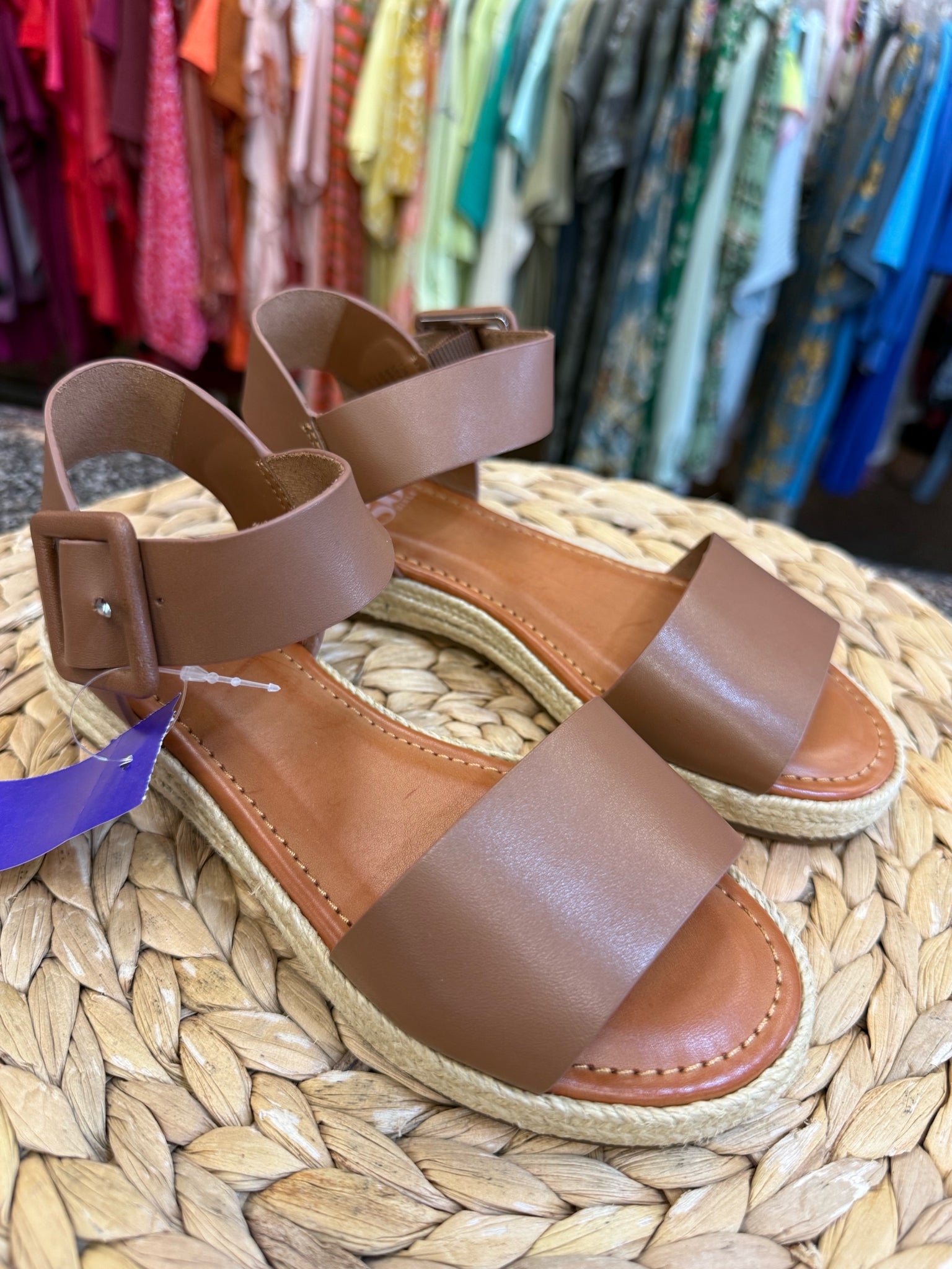 New Without Tag GB Brown Shoe Size 13 Girls Sandal