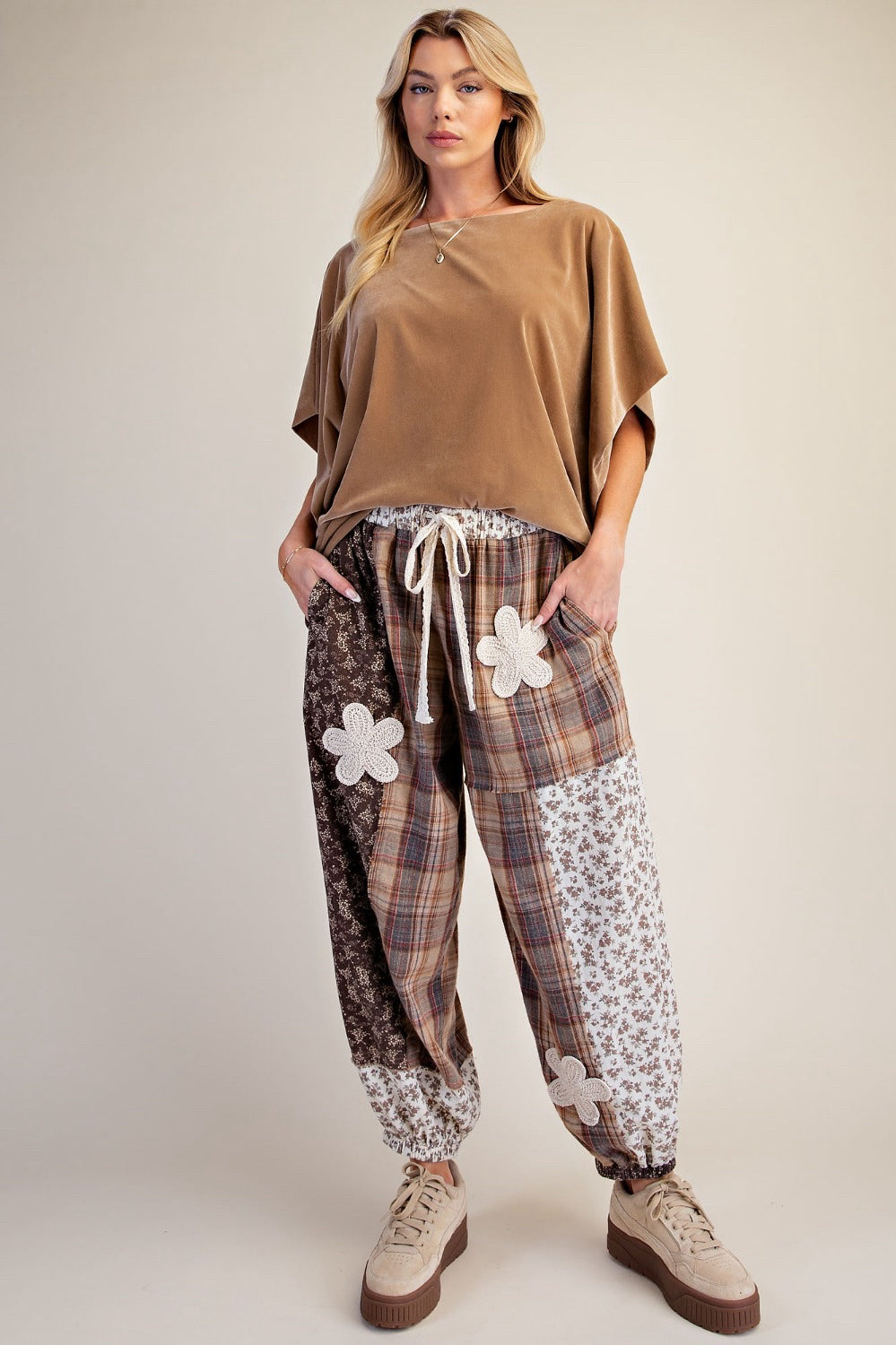 New EASEL Brown print Size Small Pants