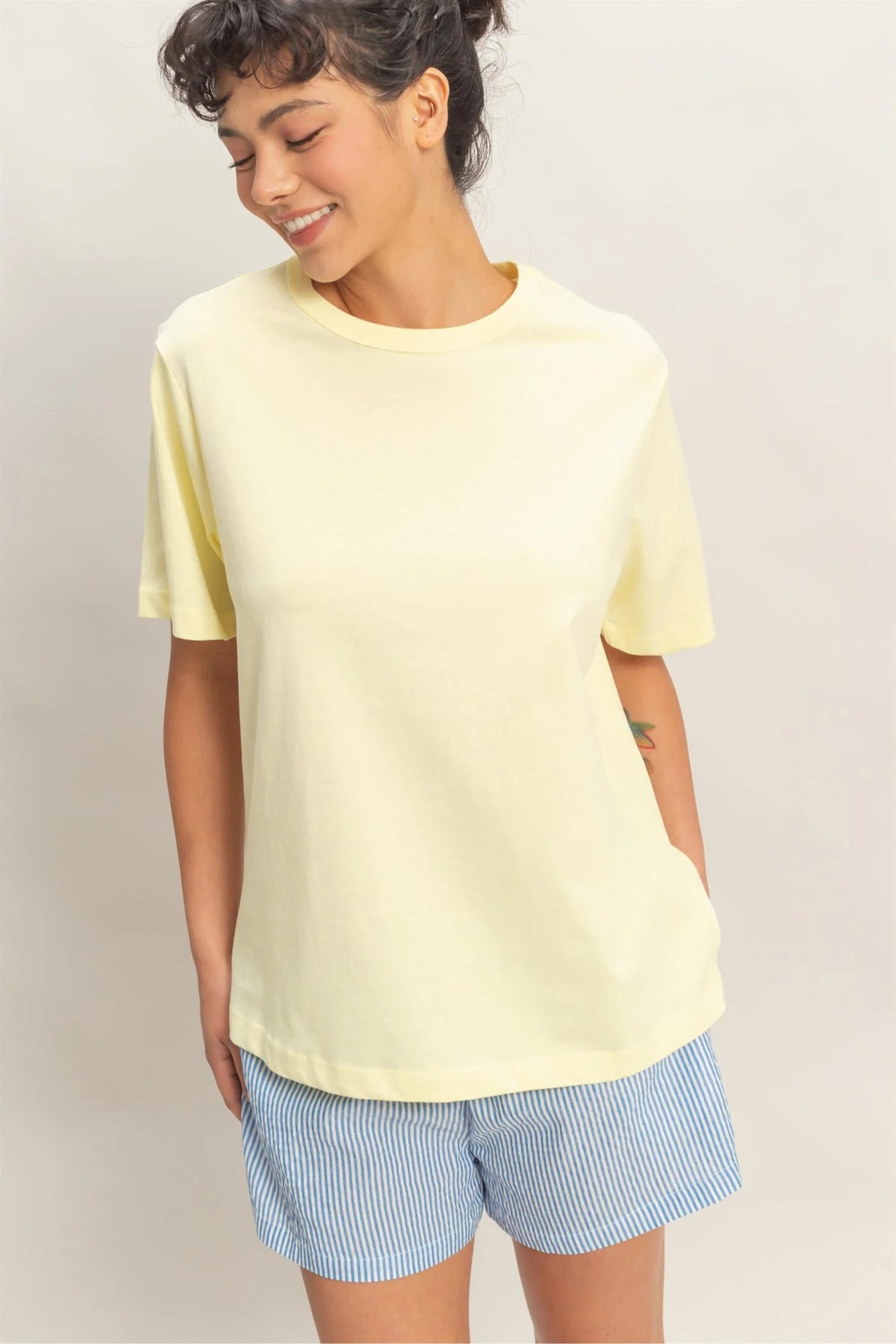 New DOUBLE ZERO PALE YELLOW Size S Short Sleeve Tee