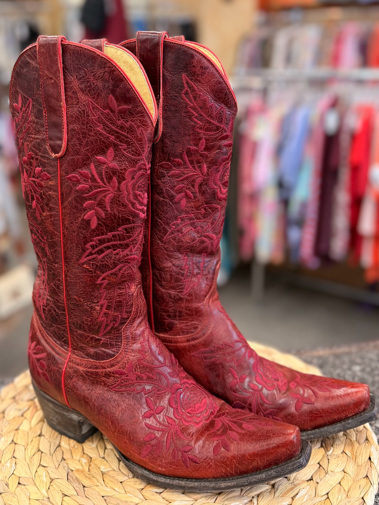 Pre-owned YIPPEE KI YAY Maroon floral Deep Red Size 7.5 Designer Boot
