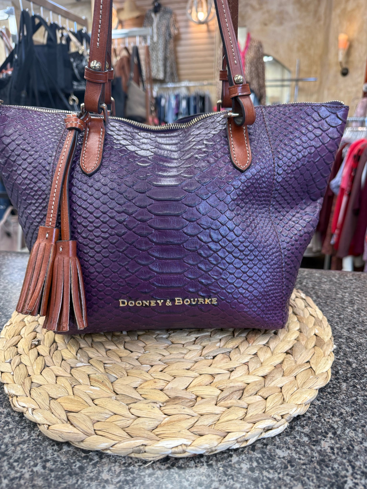 Pre-owned DOONEY&BOURKE Purple animal Shoulder Designer Purse