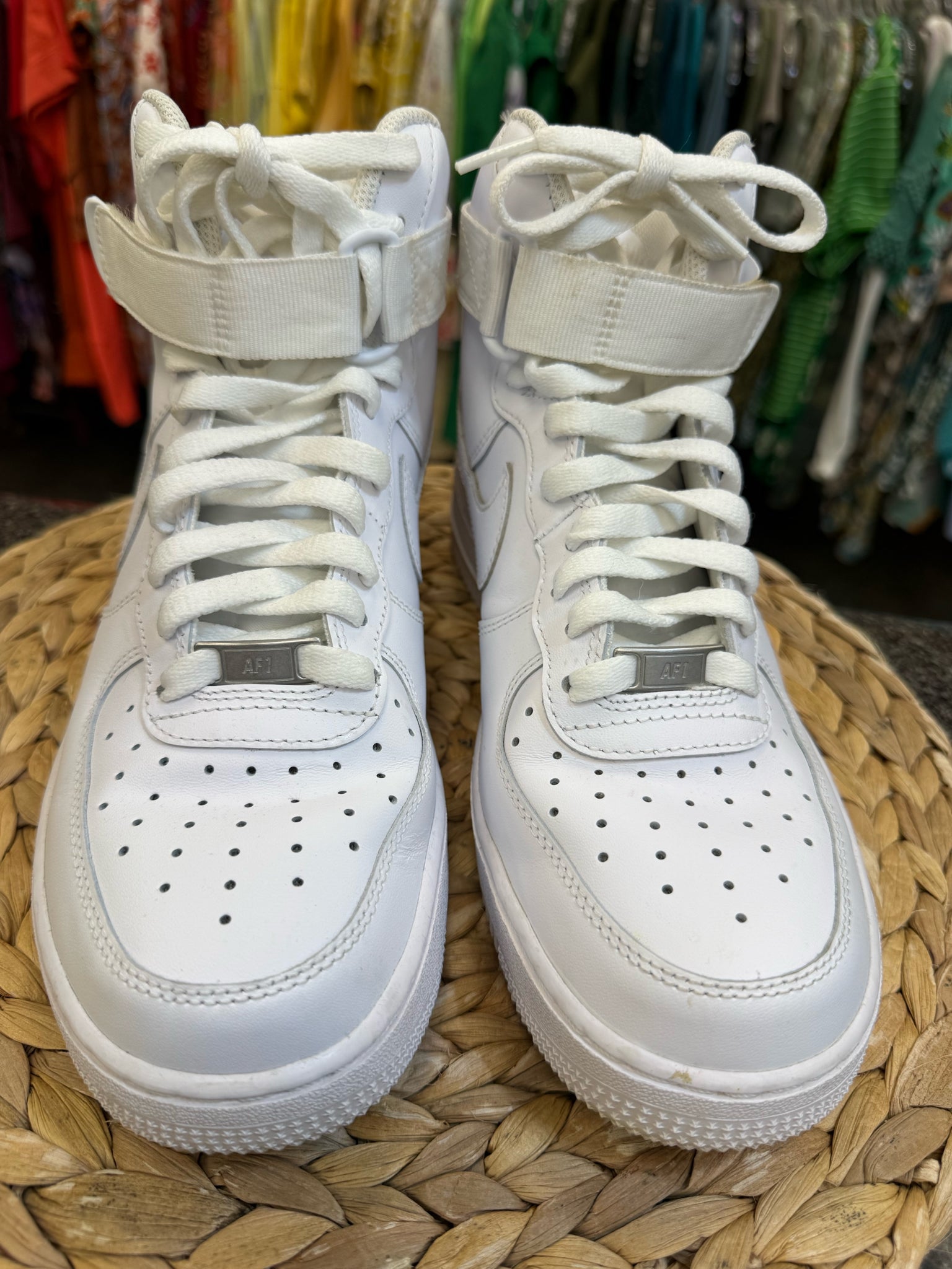 Pre-owned NIKE AIR FORCE White Size 8 Designer Sneaker