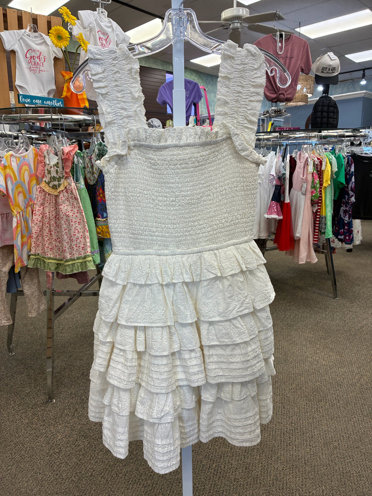 pre owned designer dresses Pre-owned SELF CONTRAST White Floral Trim Size 4 Sleeveless Dress sweetheart-neckline Bundle Size:Sample $50 Luscious | Powder Blue
