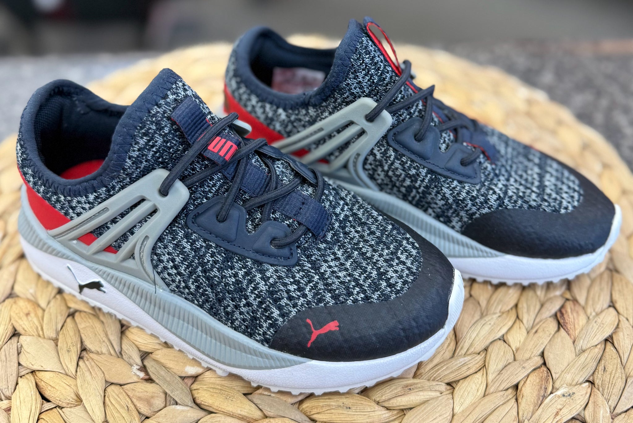 Pre-owned PUMA Navy Red Trim C-SIZE 12 Boys Sneaker