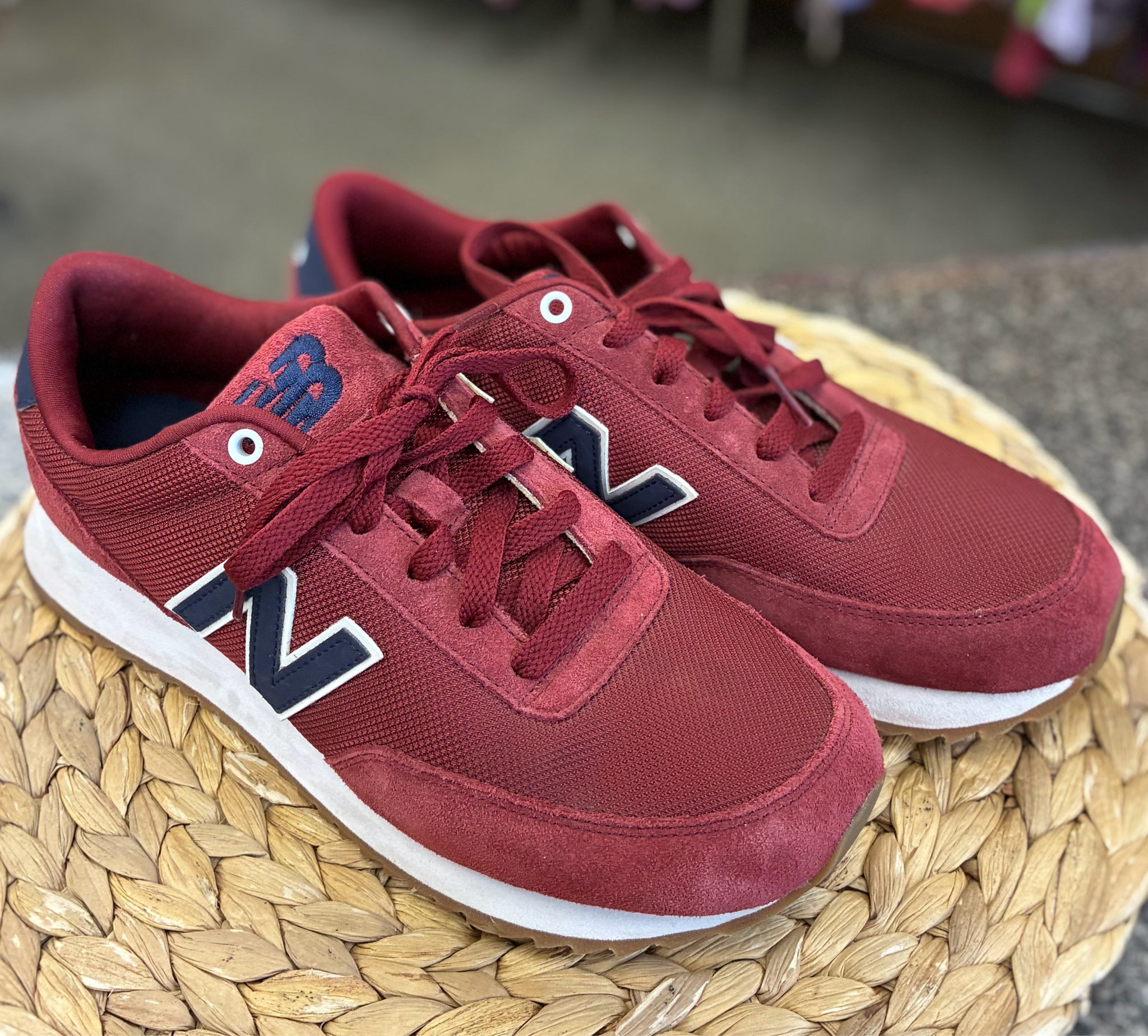 Pre-owned NEW BALANCE Maroon Navy Trim SHOE SIZE 8 MENS Designer Sneaker