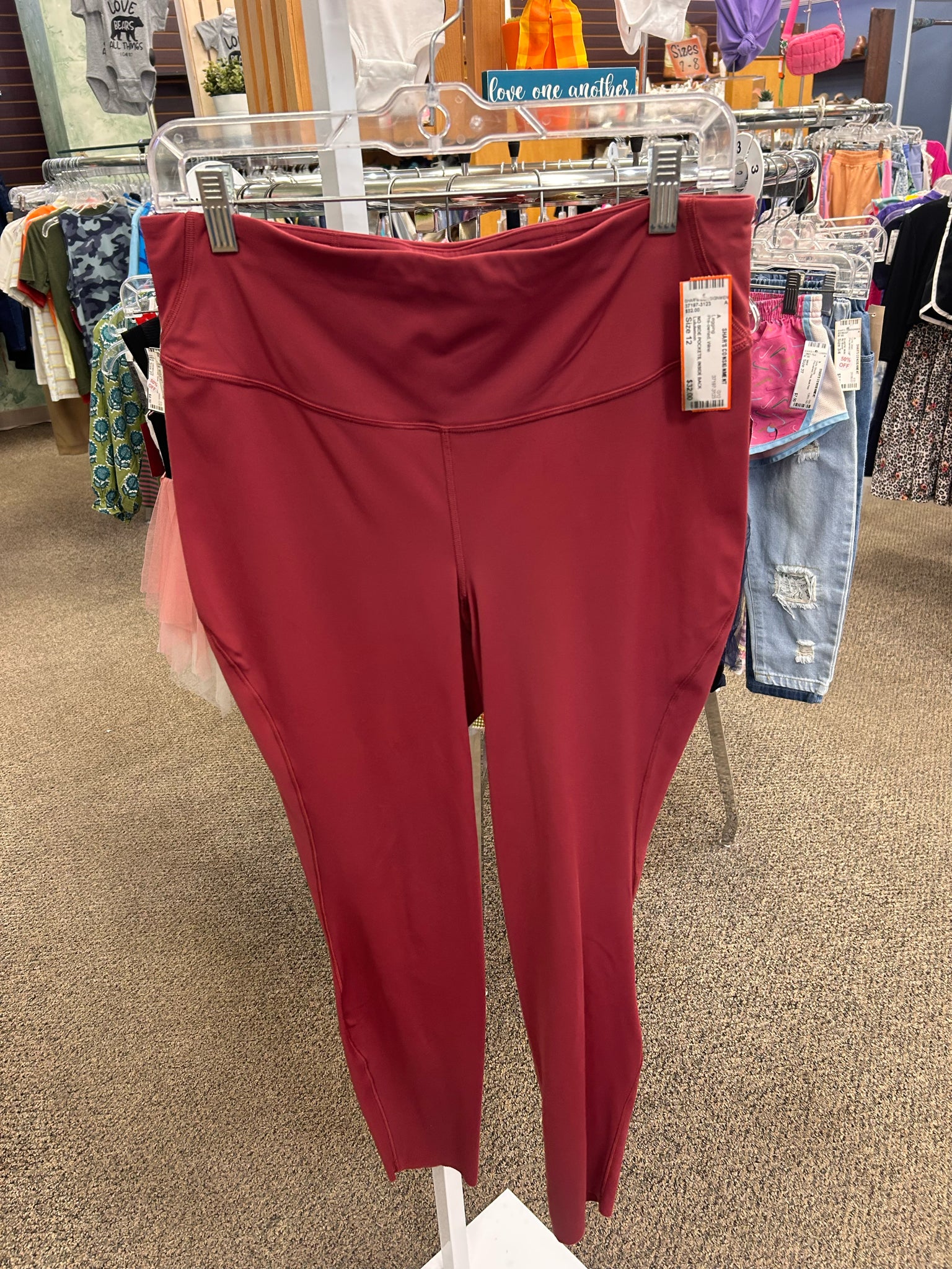Pre-owned Lululemon Wine # SIZE 12 Legging