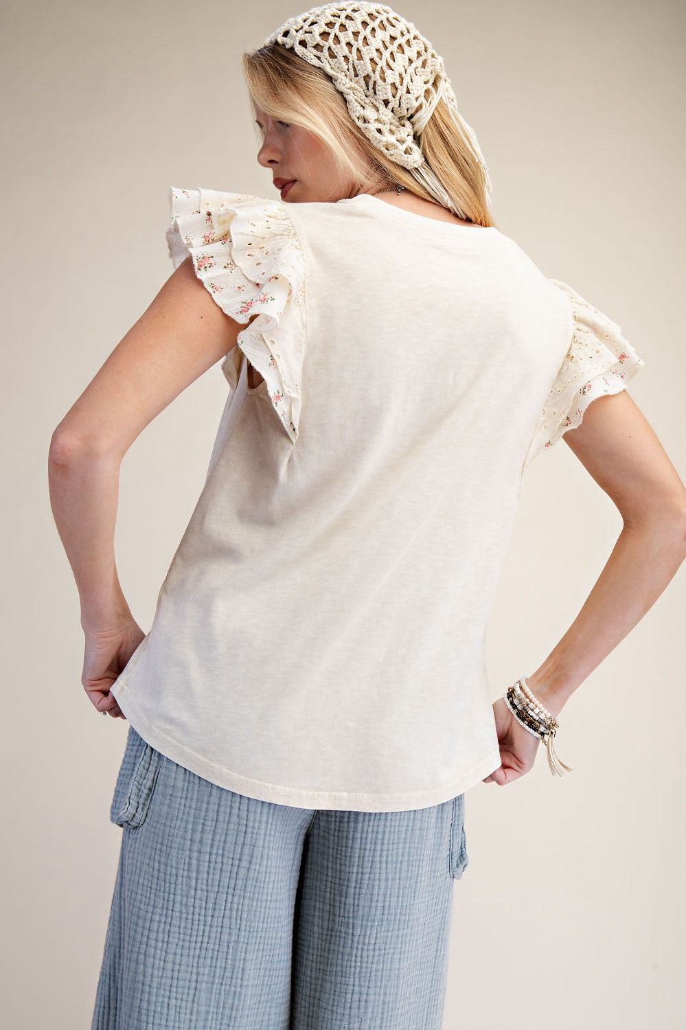 New EASEL Cream Pink Trim Size S Short Sleeve Blouse