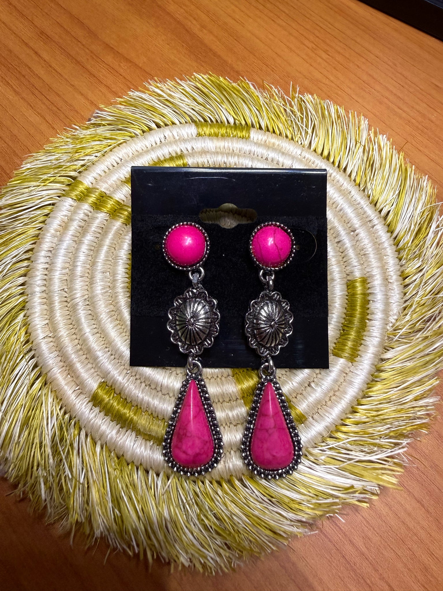 New WESTERN Hot pink Silver Earring