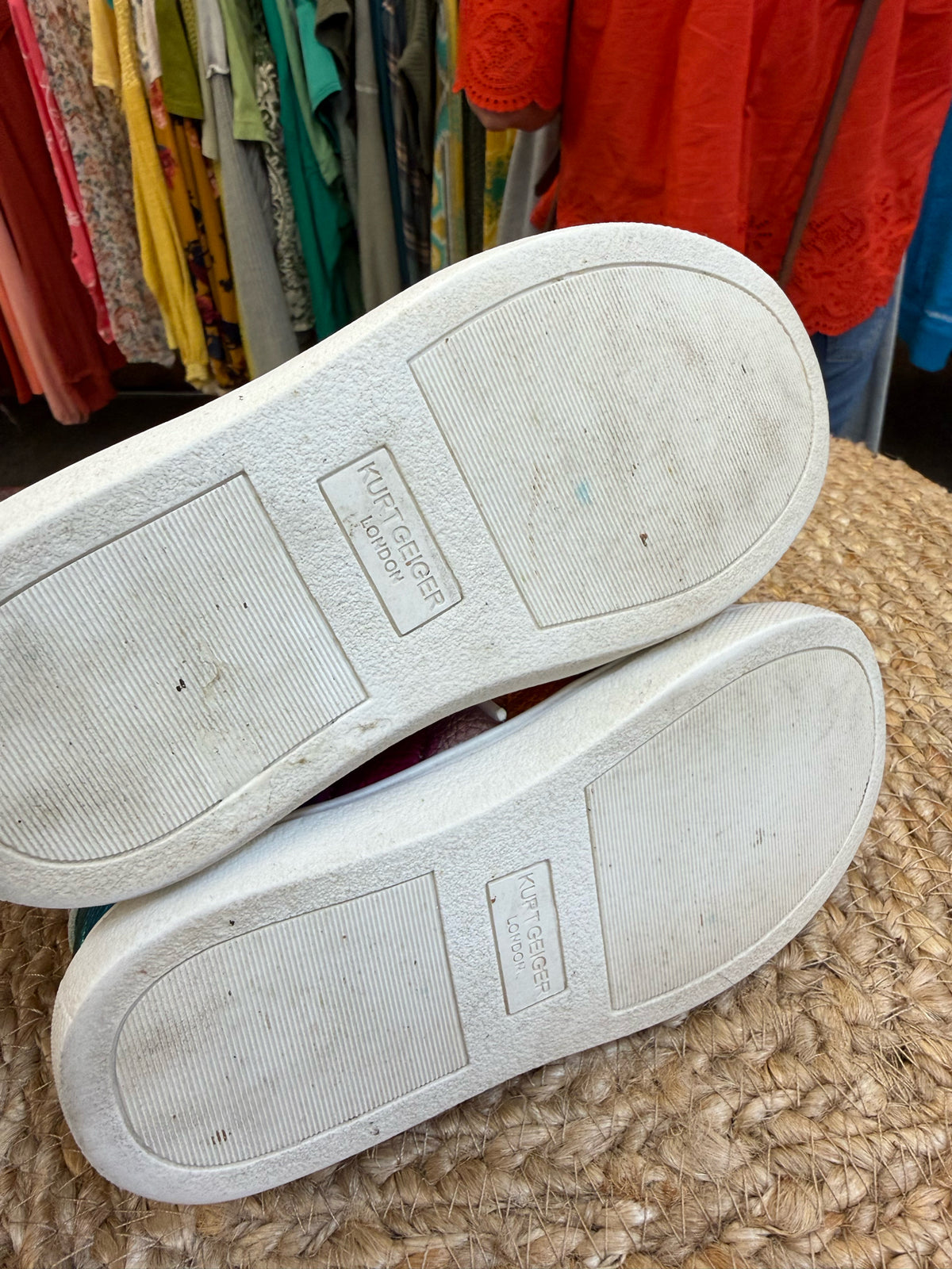 Pre-owned KURT GEIGER White Multi Stripe Shoe Size 9 Girls Sneaker